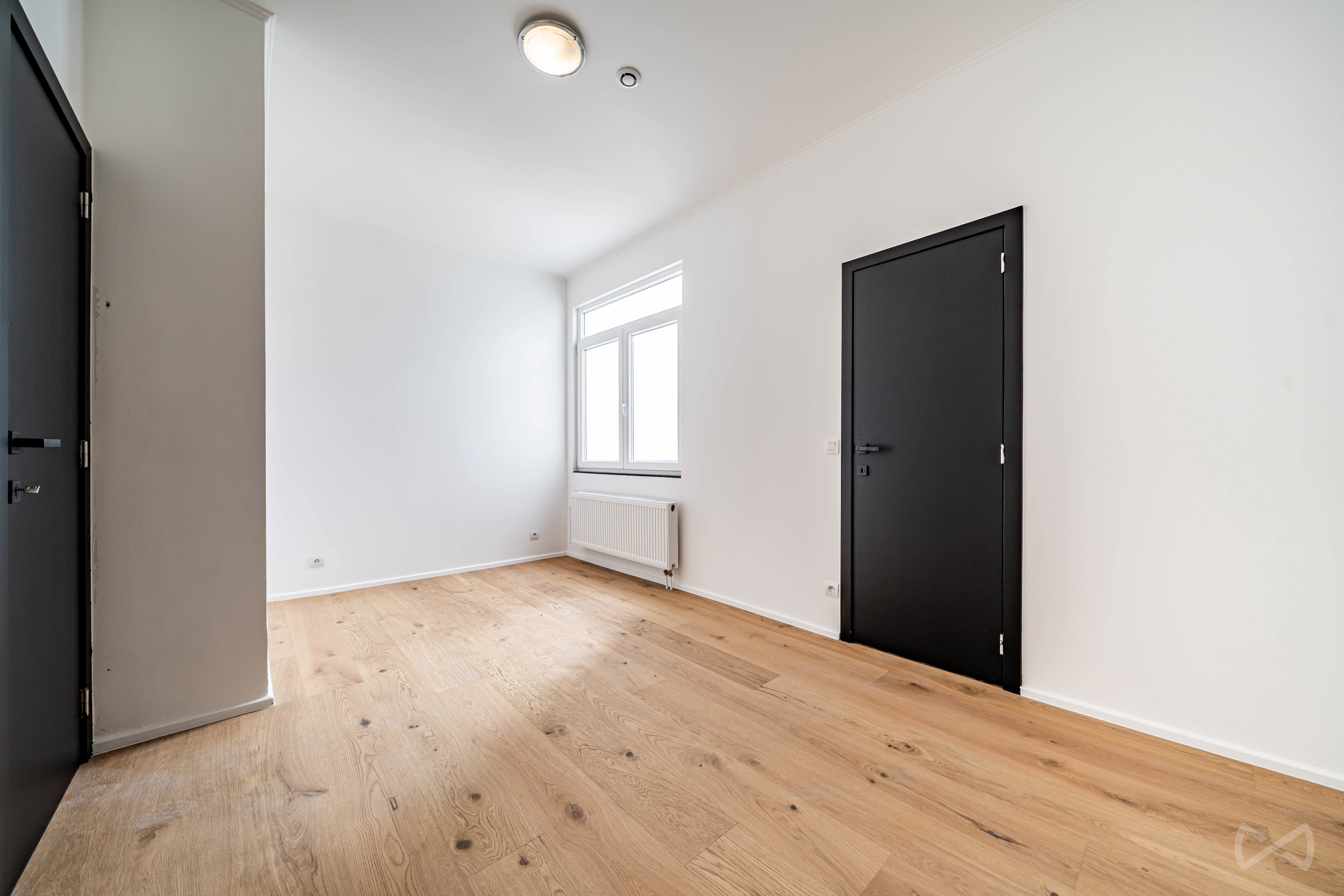 Foto 4 van 4 van Appartement met twee slaapkamers in Molenbeek-saint-jean