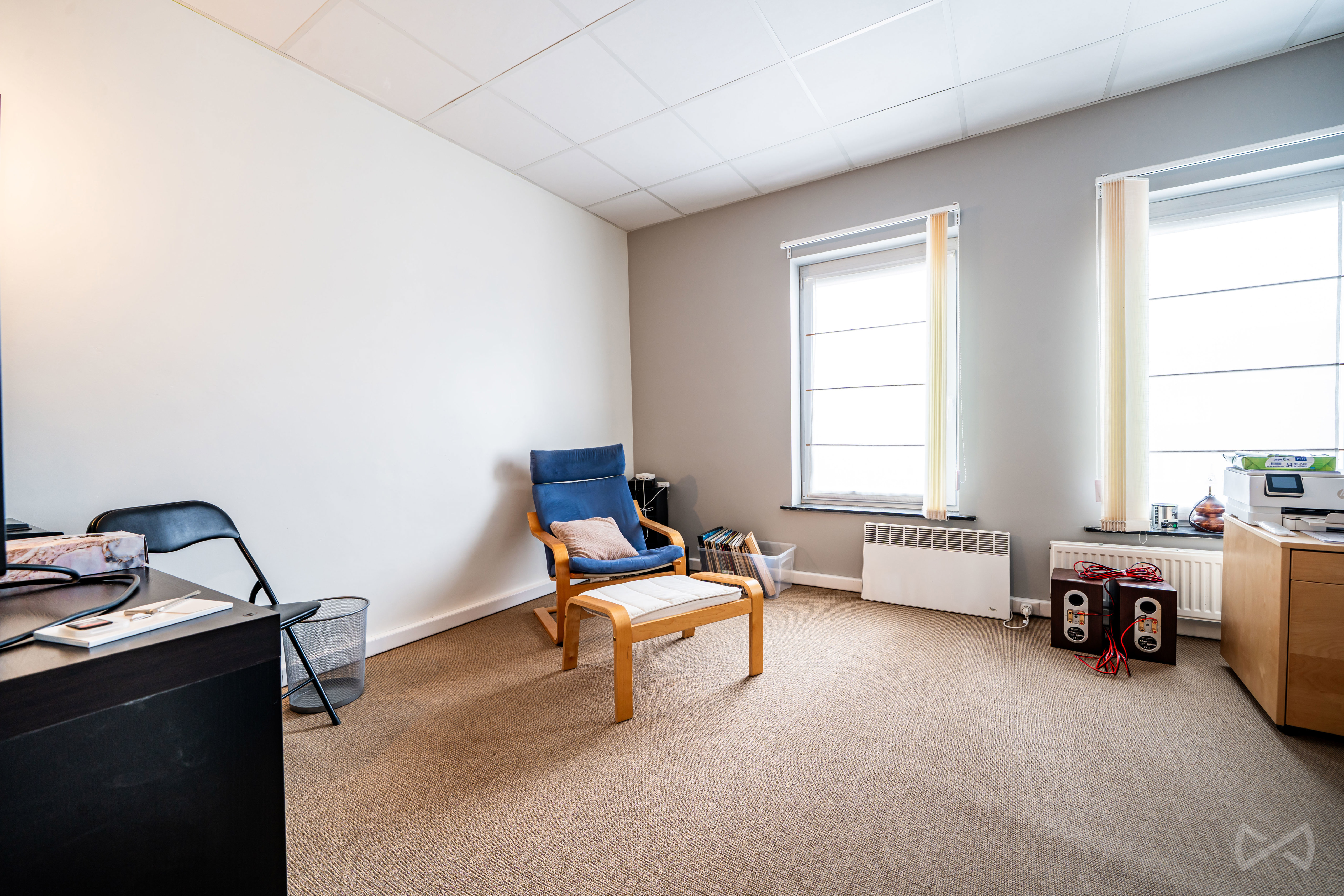 Picture 2 of 4 for House with five bedrooms in Mont-sur-marchienne
