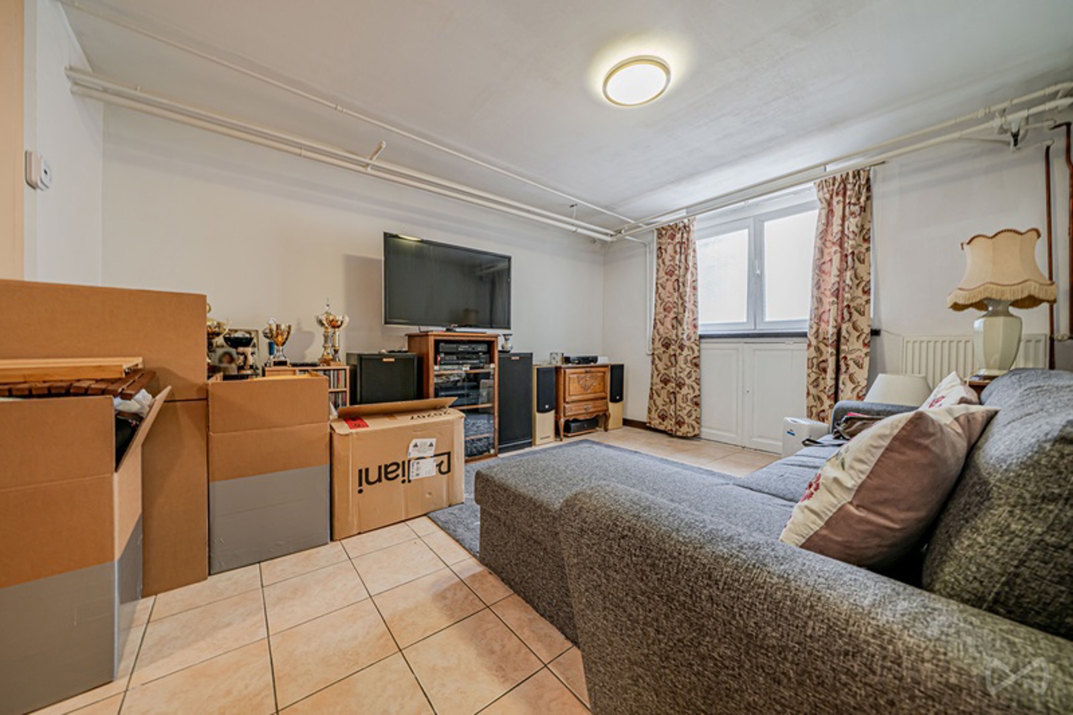 Picture 3 of 4 for House with eight bedrooms in Schaerbeek