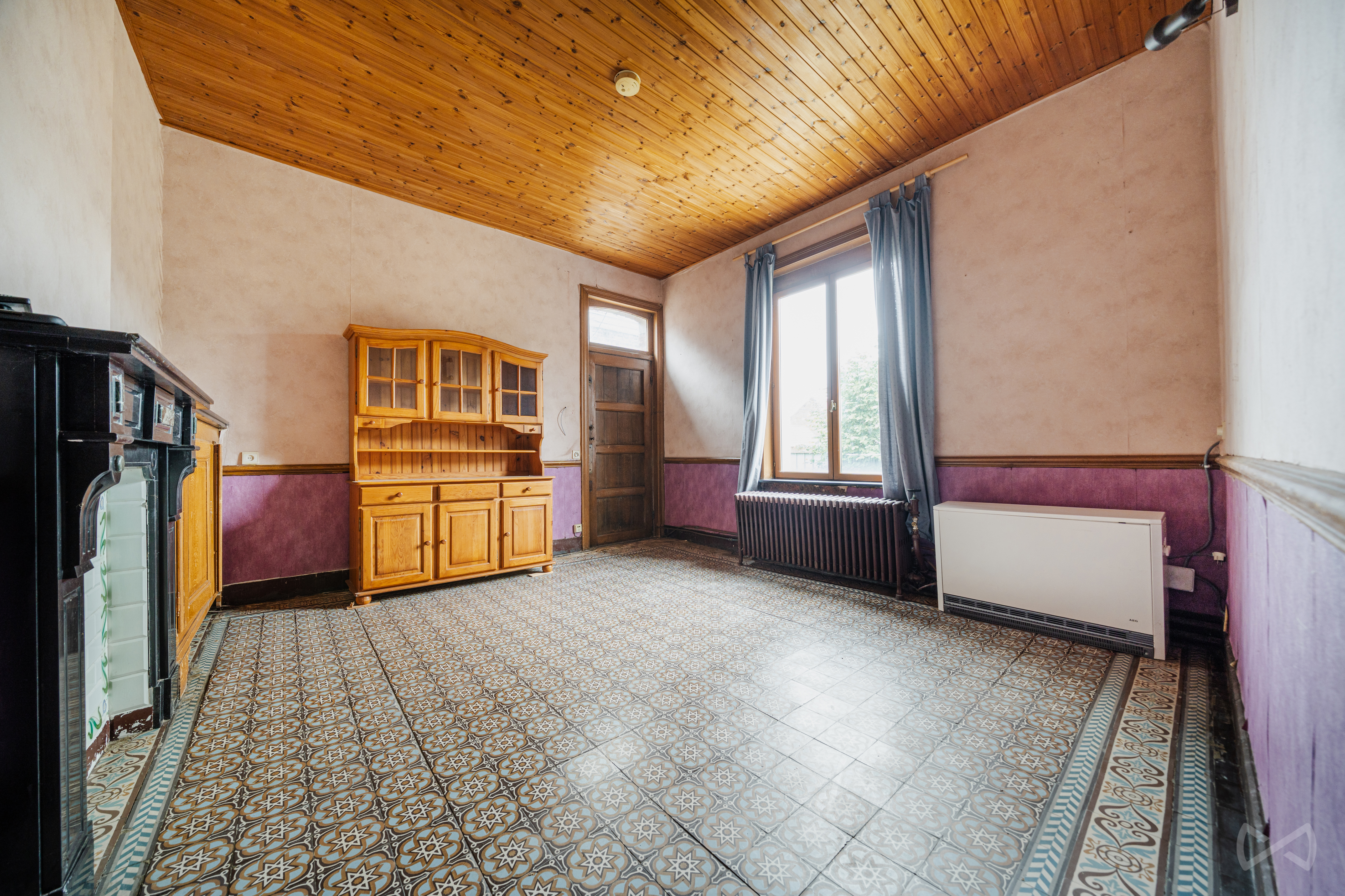 Picture 3 of 4 for Exceptional house with six bedrooms in Chièvres