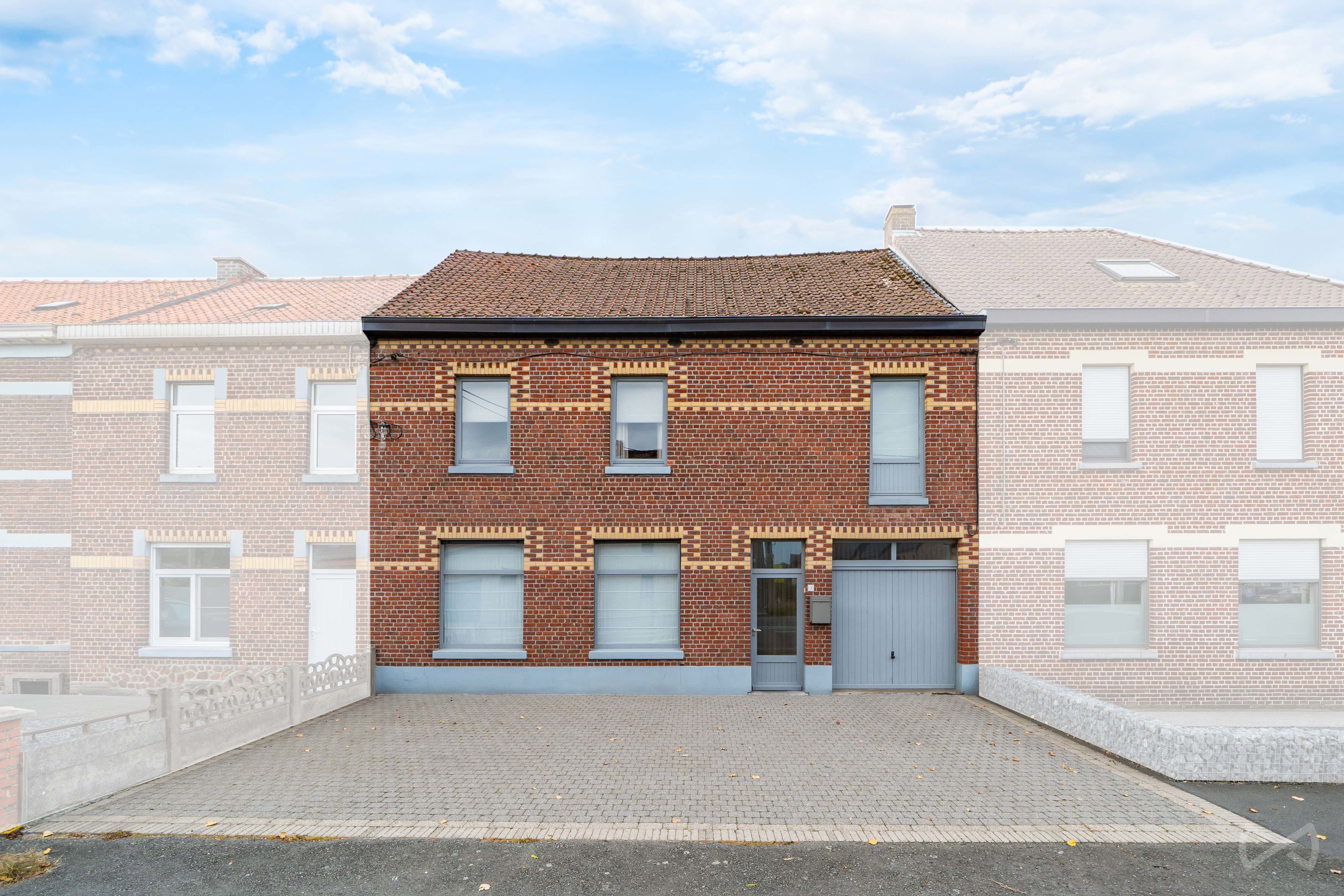 Picture 2 of 3 for House with three bedrooms in Leuze-en-Hainaut
