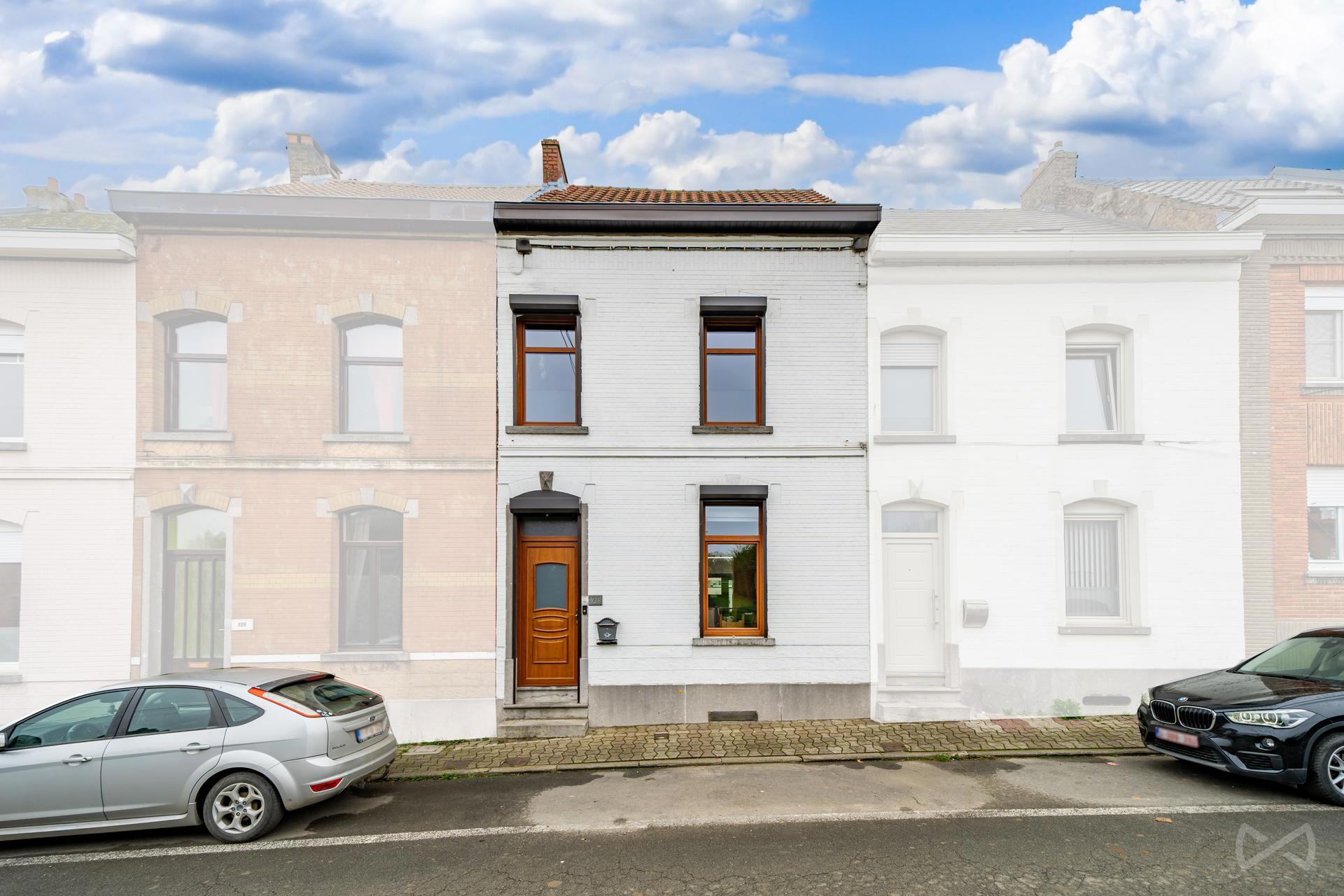 Photo 2 sur 3 pour Maison de quatre chambres à Braine-le-comte