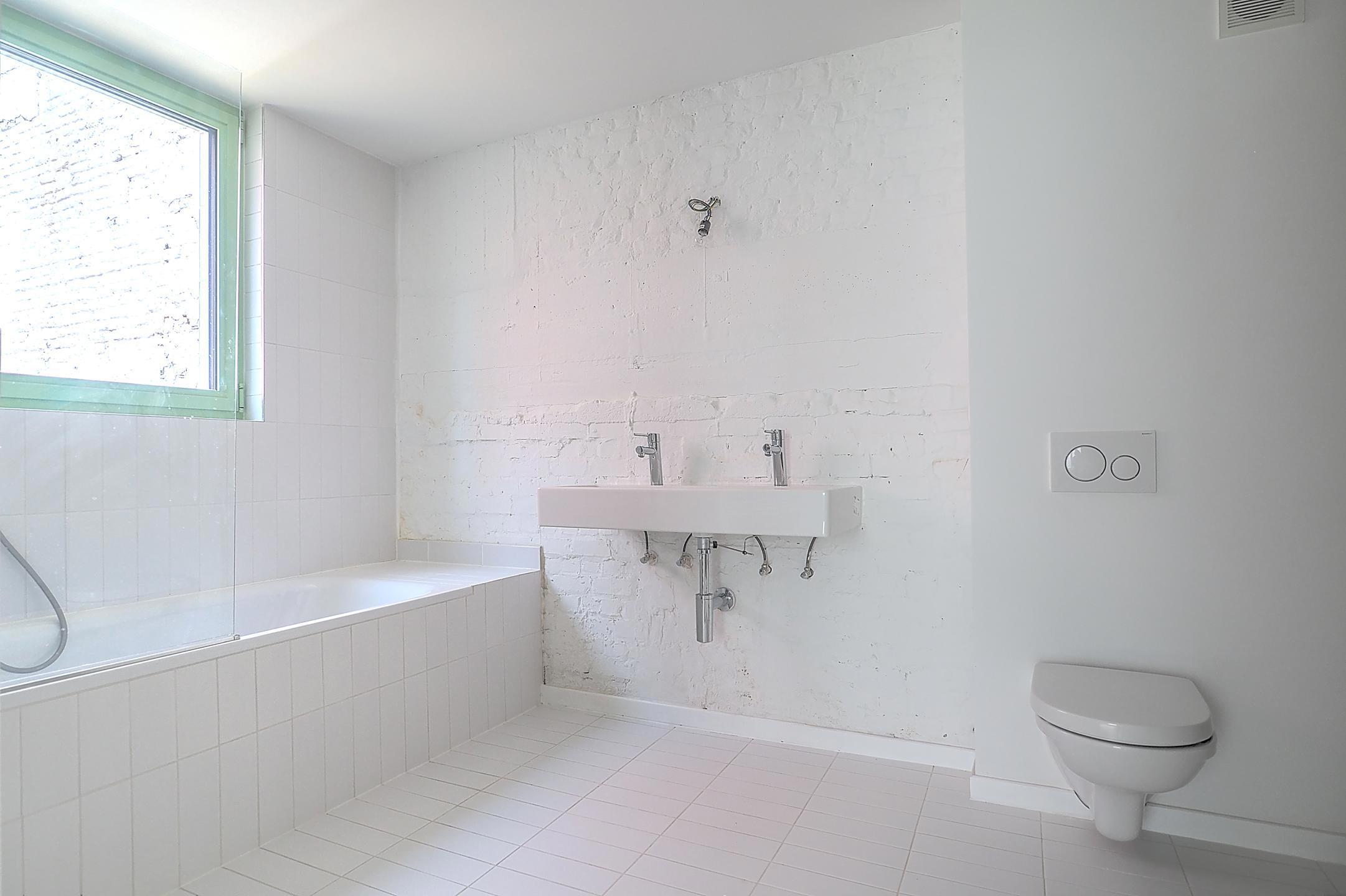 Picture 1 of 4 for Flat in Molenbeek-Saint-Jean