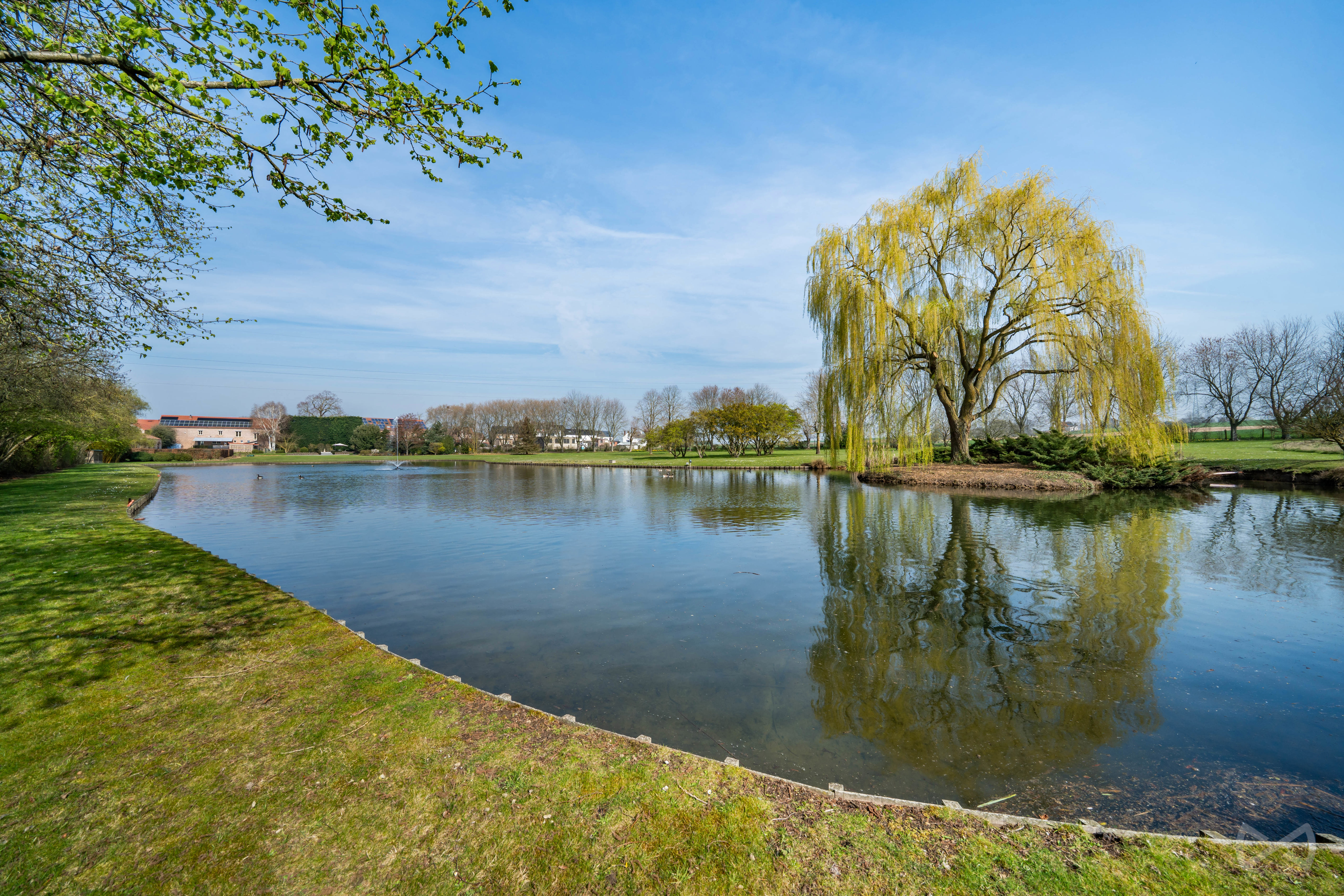 Picture 2 of 4 for Villa with six bedrooms in Jodoigne