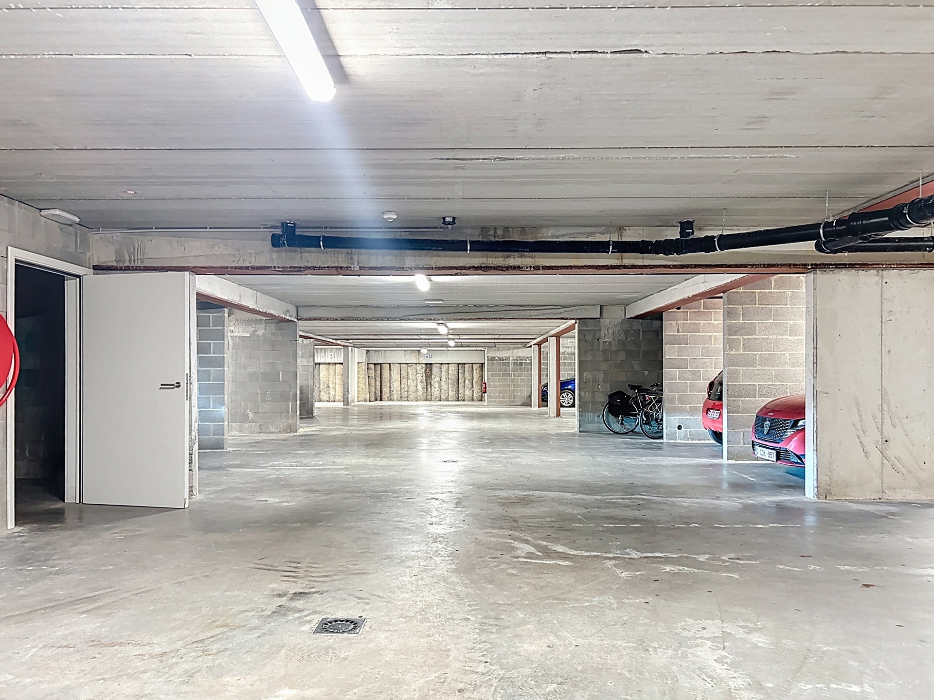Photo 3 sur 4 pour Parking intérieur à Etterbeek