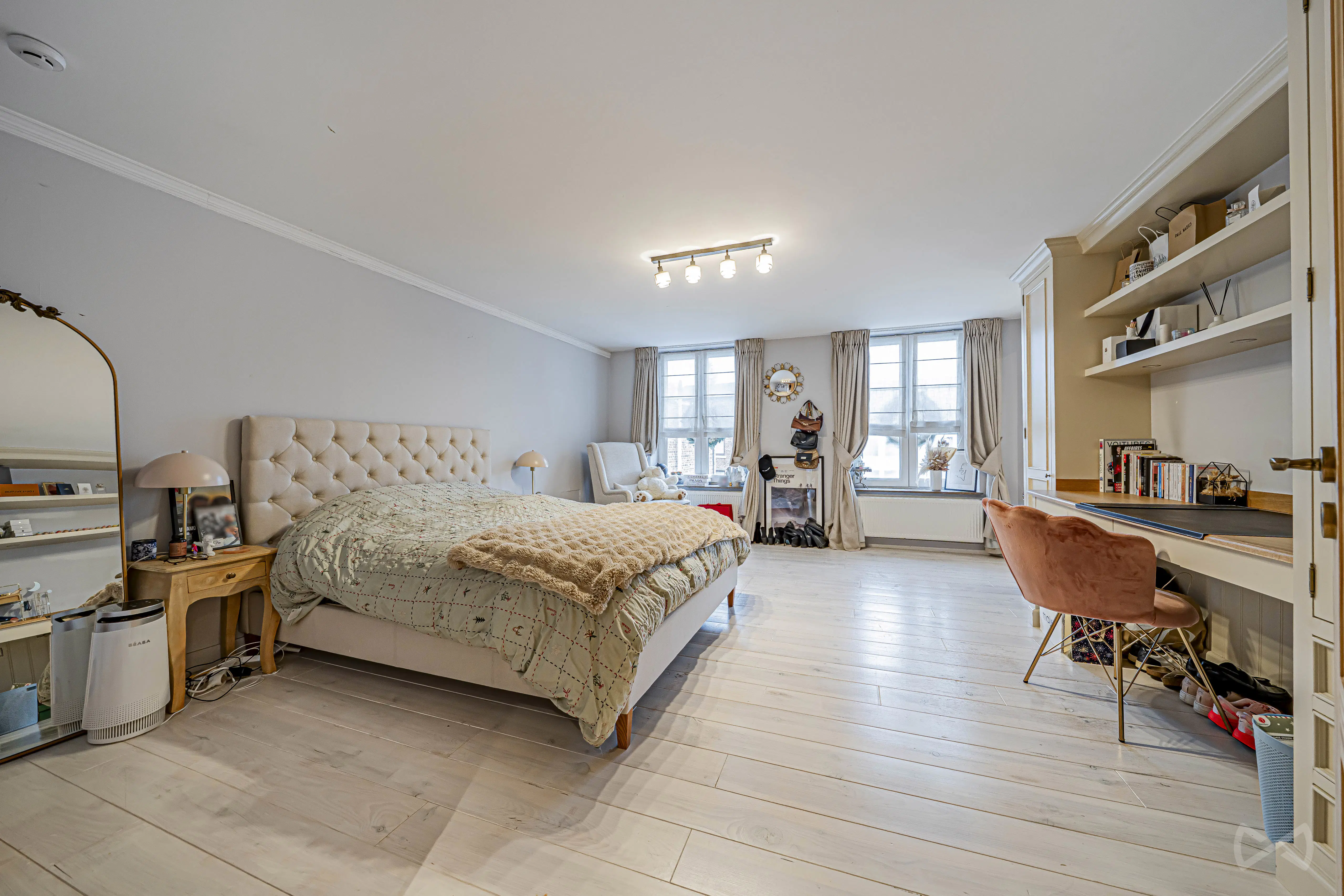 Photo 4 sur 4 pour Bien exceptionnel de cinq chambres à Orp-le-grand
