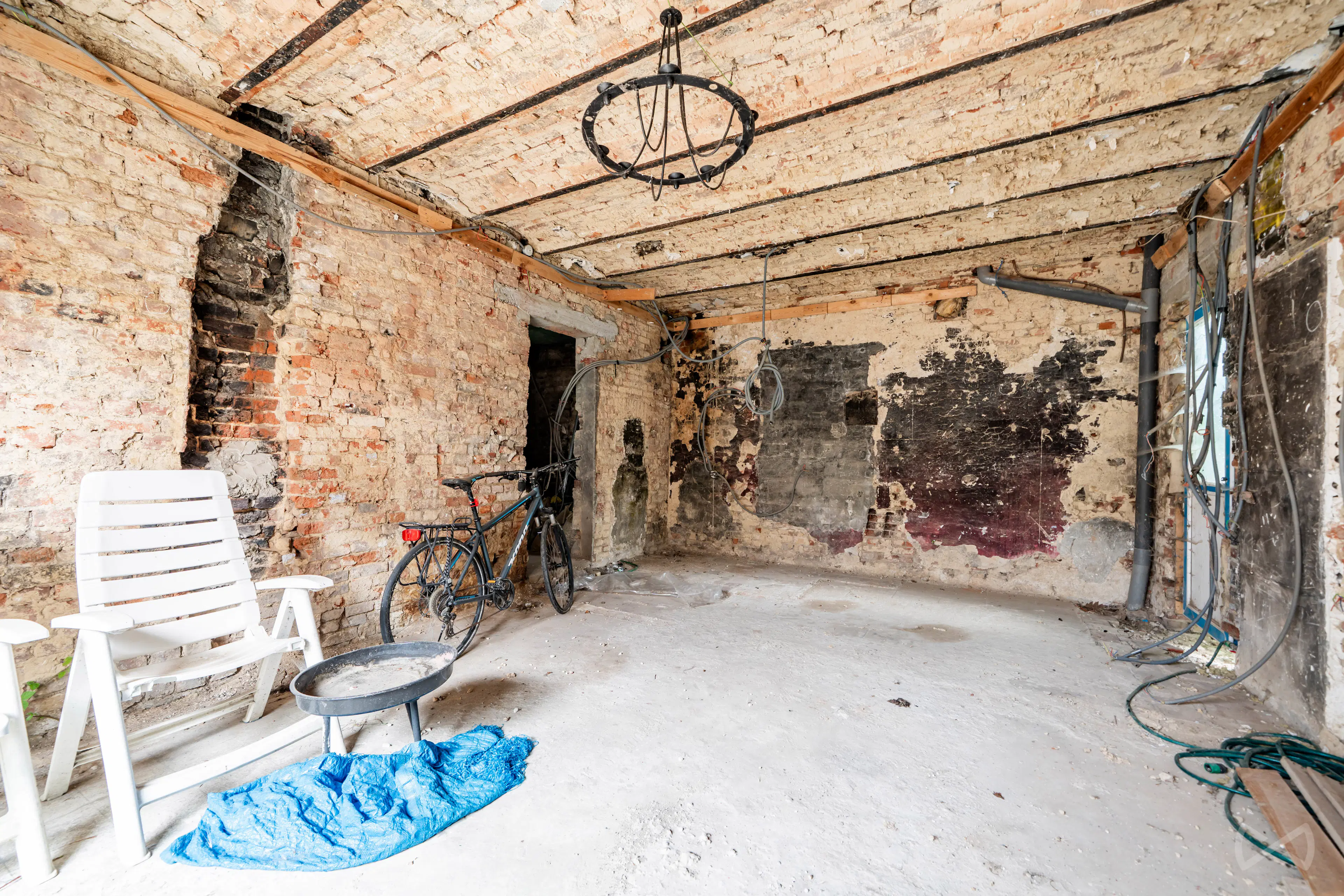 Picture 1 of 4 for House with four bedrooms in Roisin