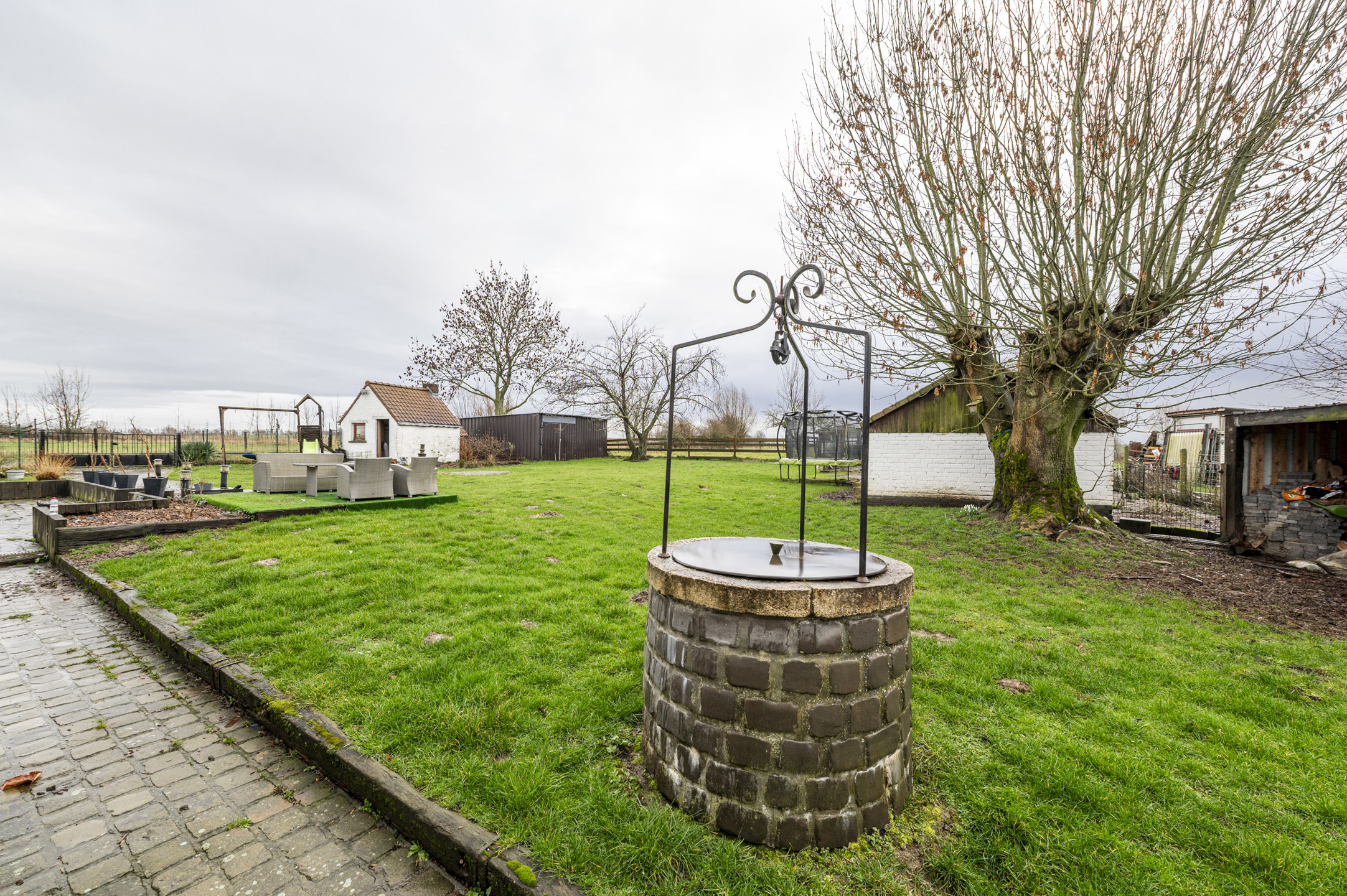 Picture 1 of 4 for Villa farmtype with five bedrooms in Enghien