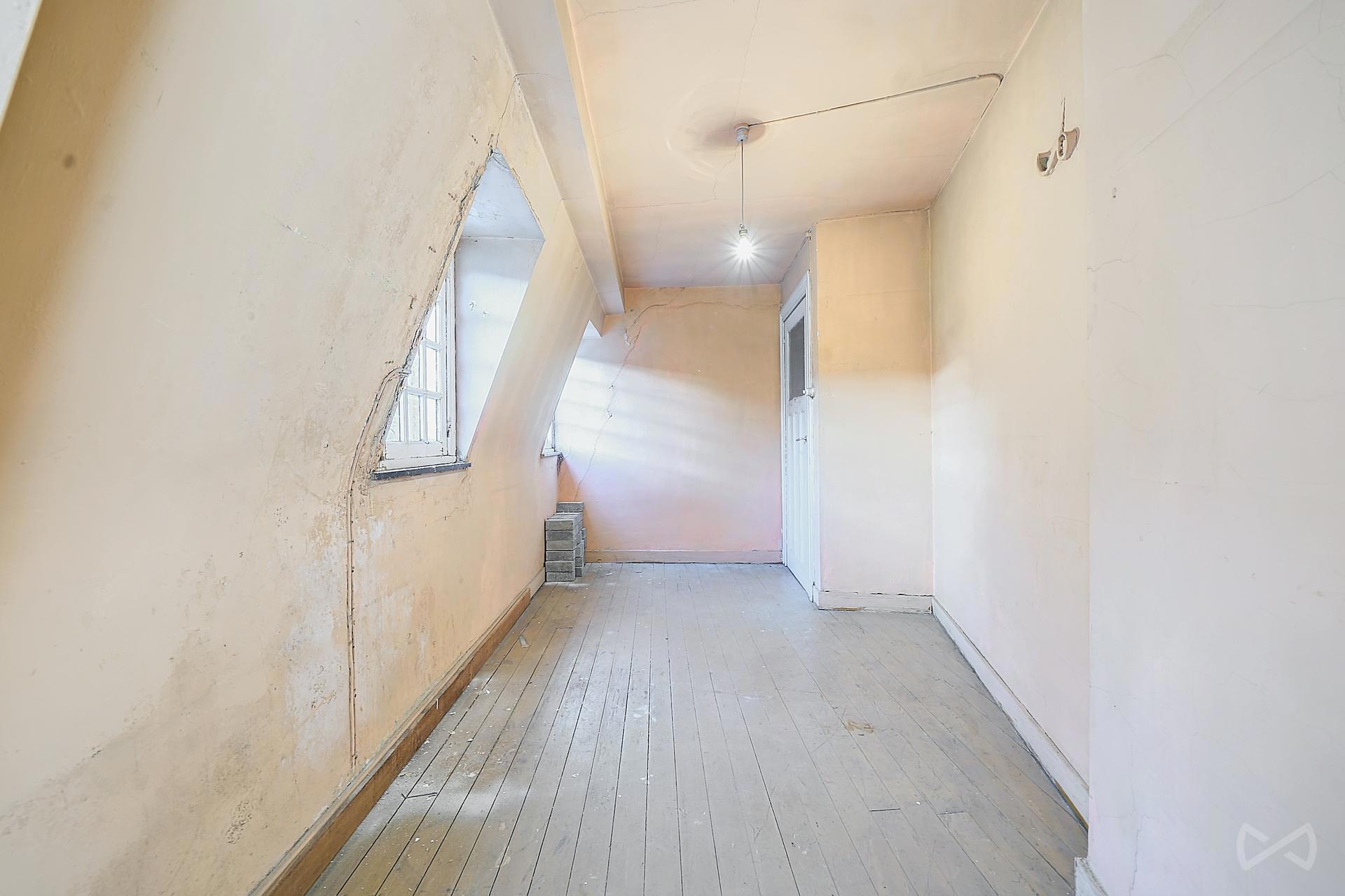 Picture 2 of 4 for Commercial building in Huy