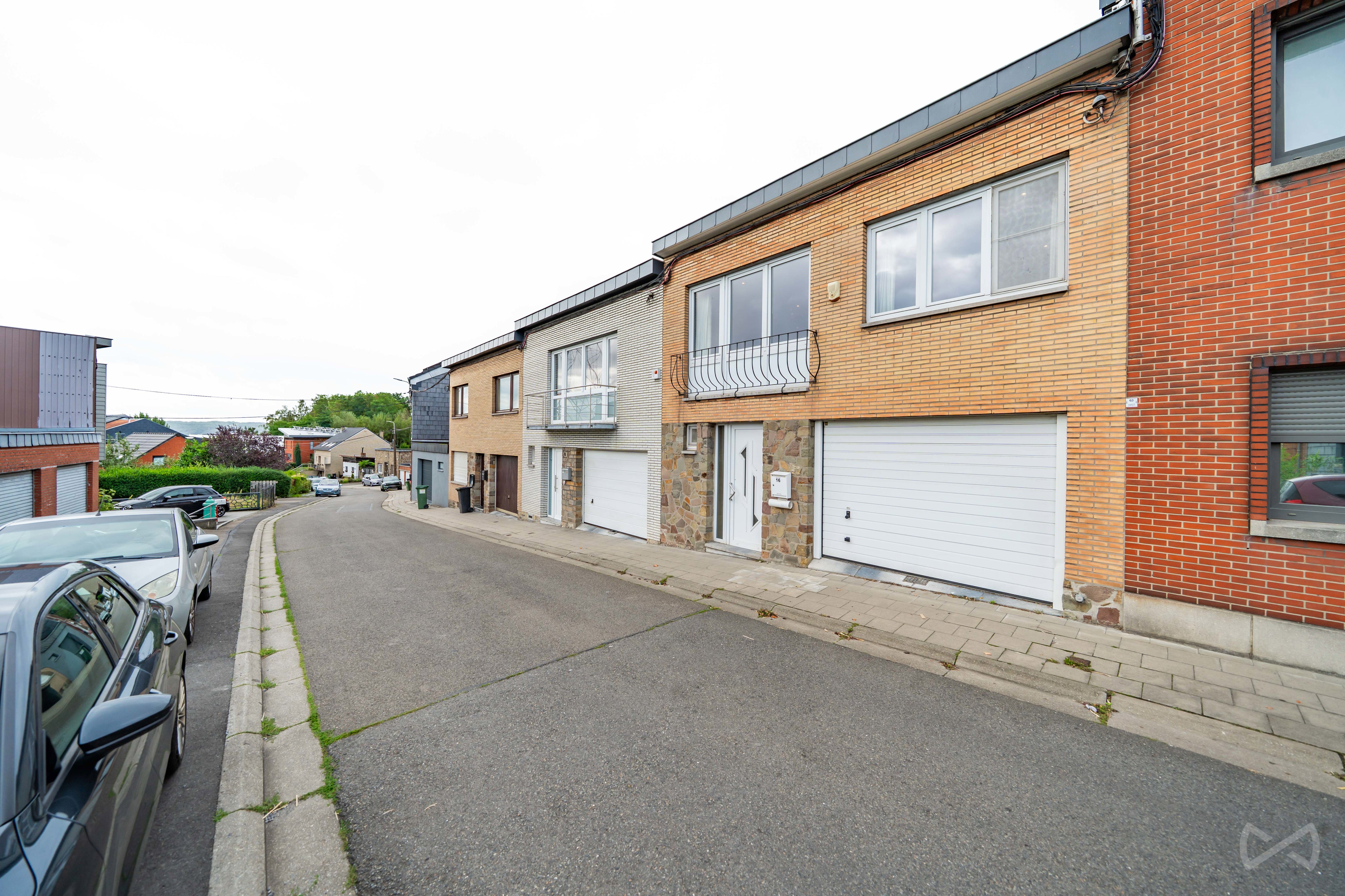 Picture 2 of 4 for Bel-etage with three bedrooms in Saint-nicolas