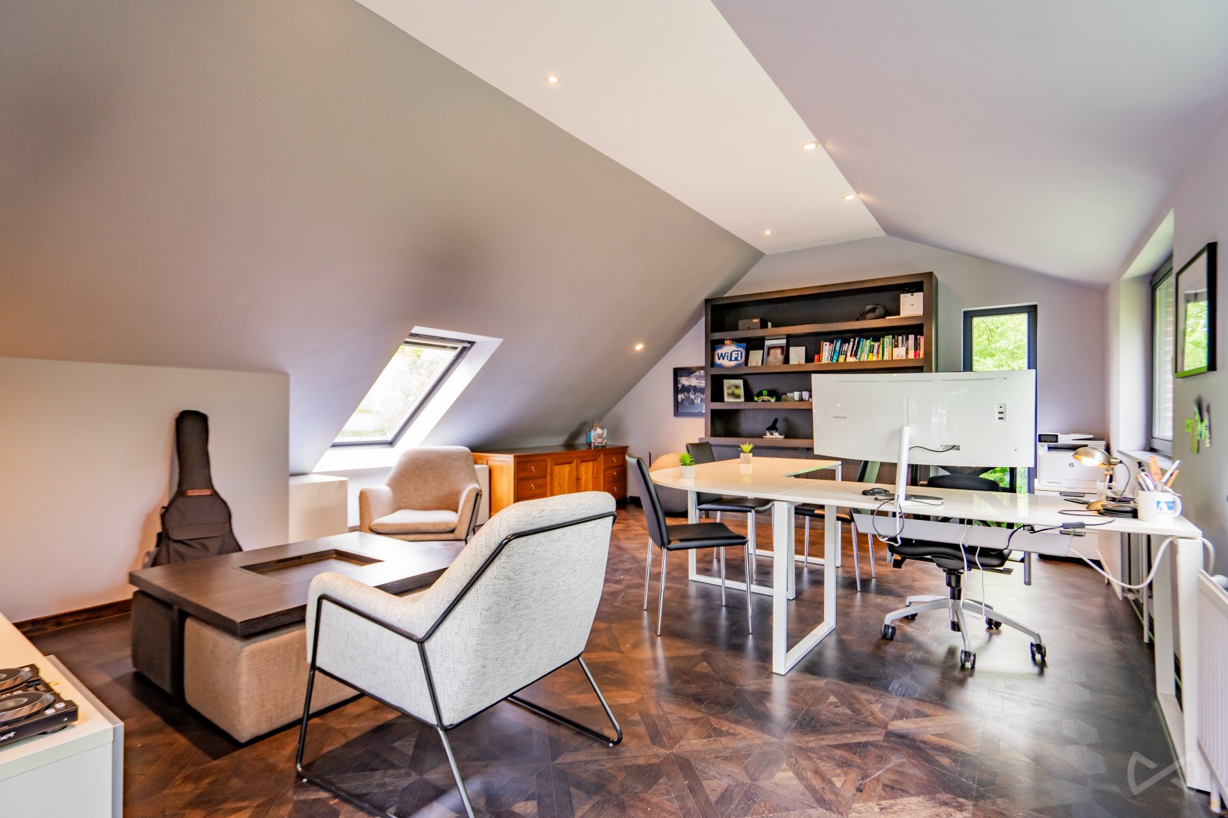 Picture 1 of 4 for House with five bedrooms in Céroux-mousty