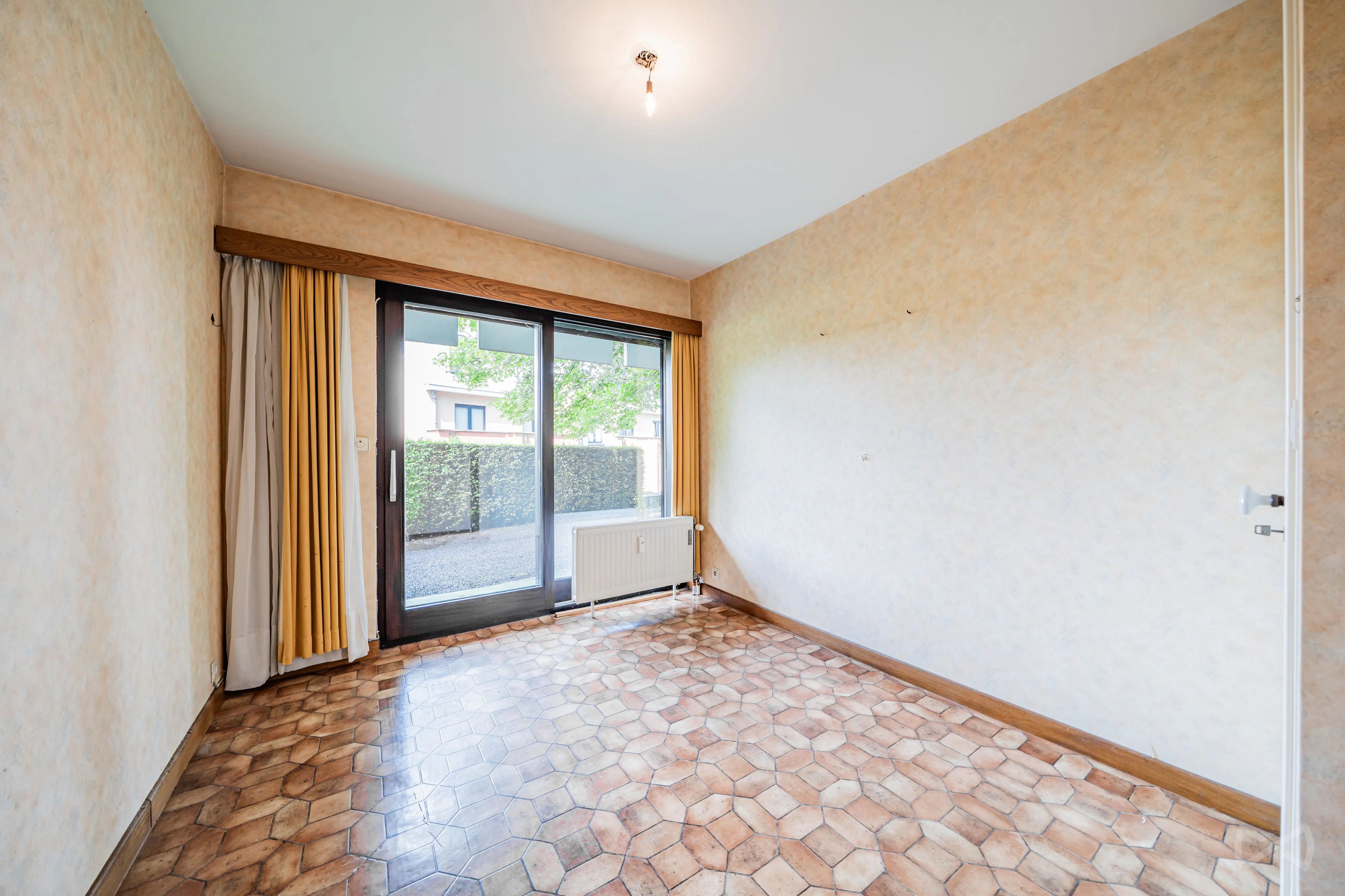 Picture 2 of 4 for Flat with three bedrooms in Tournai
