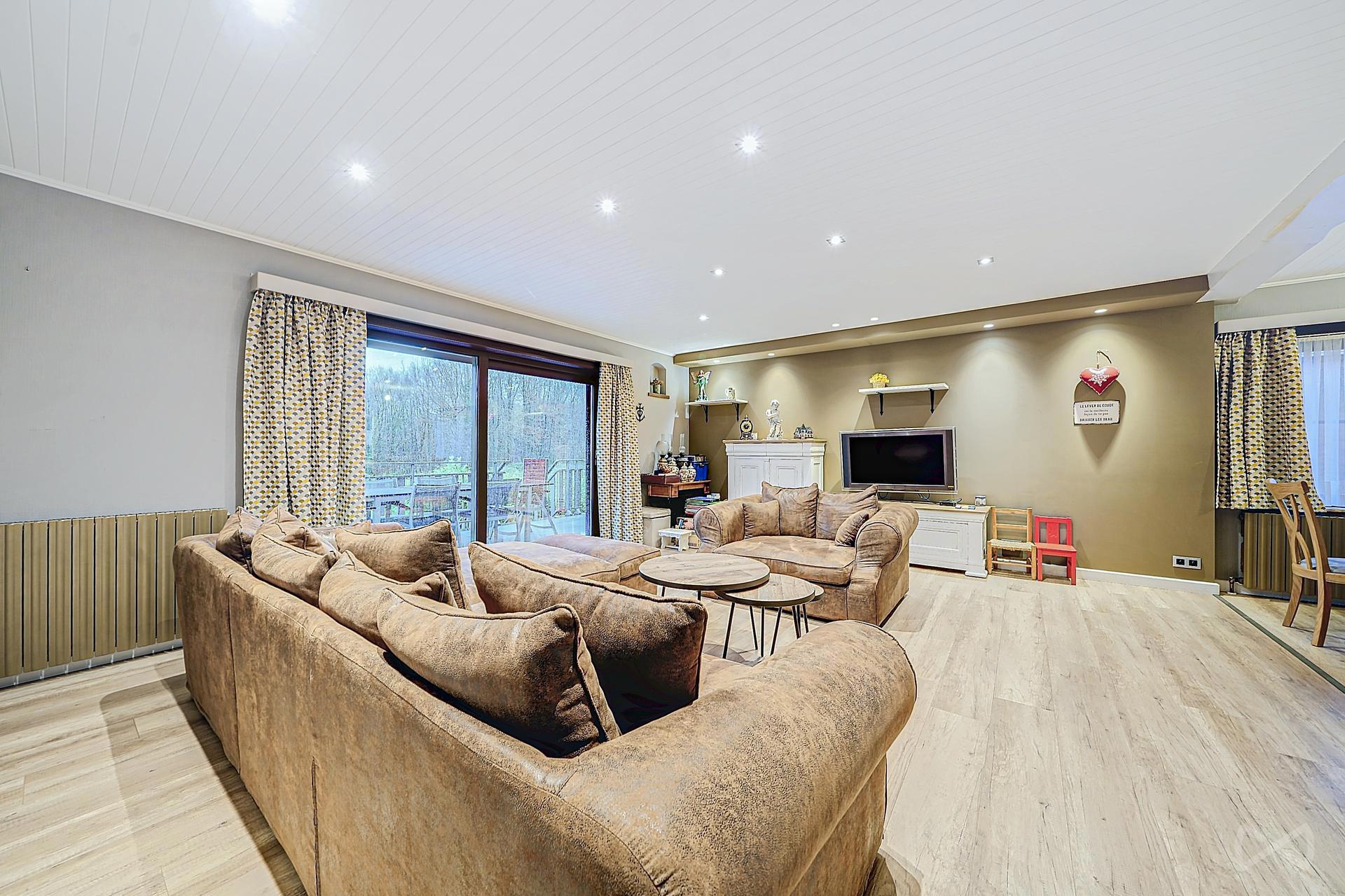 Photo 2 sur 4 pour Maison de trois chambres à Manage La Hestre