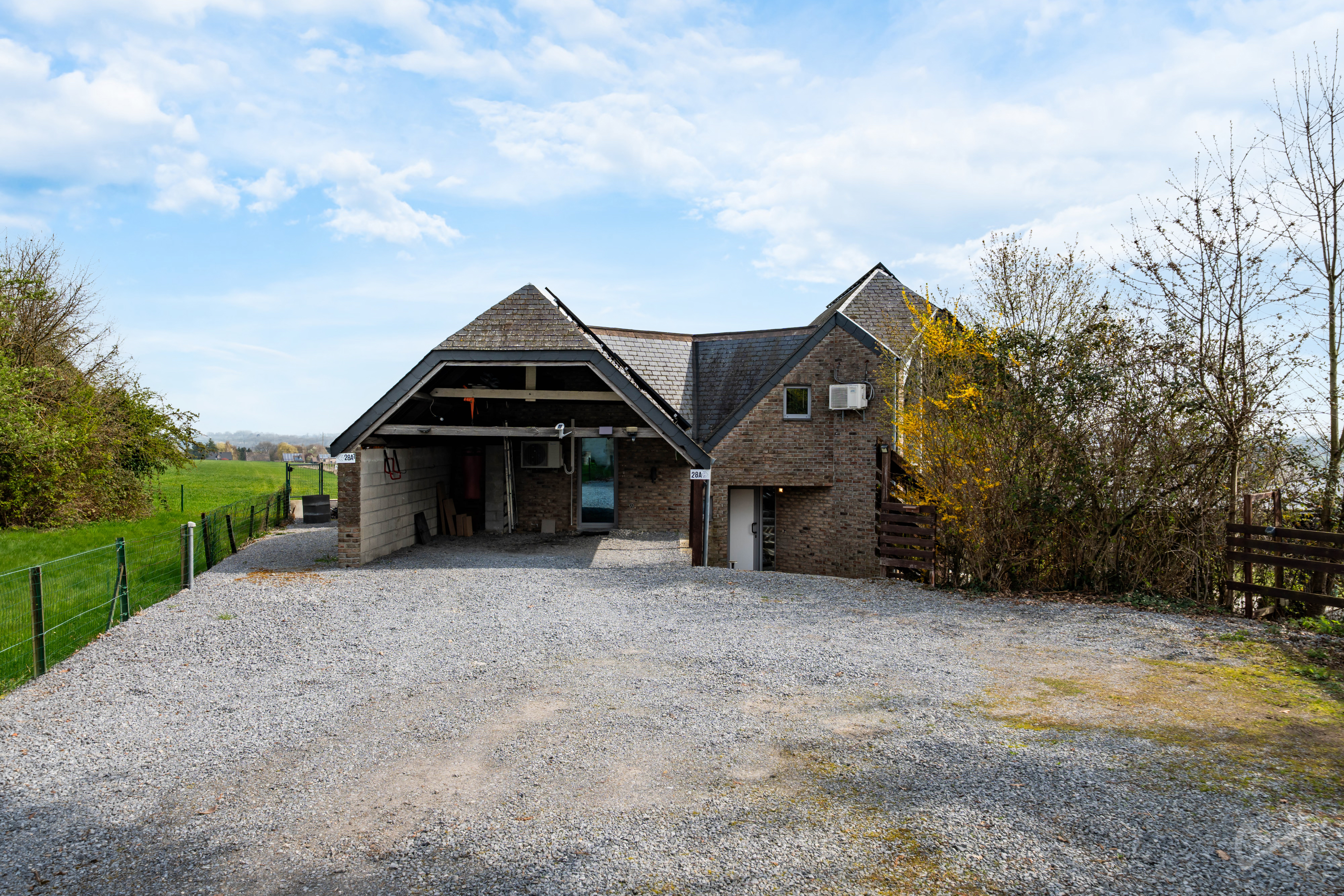 Foto 4 van 4 van Villa met drie slaapkamers in Villers-le-bouillet