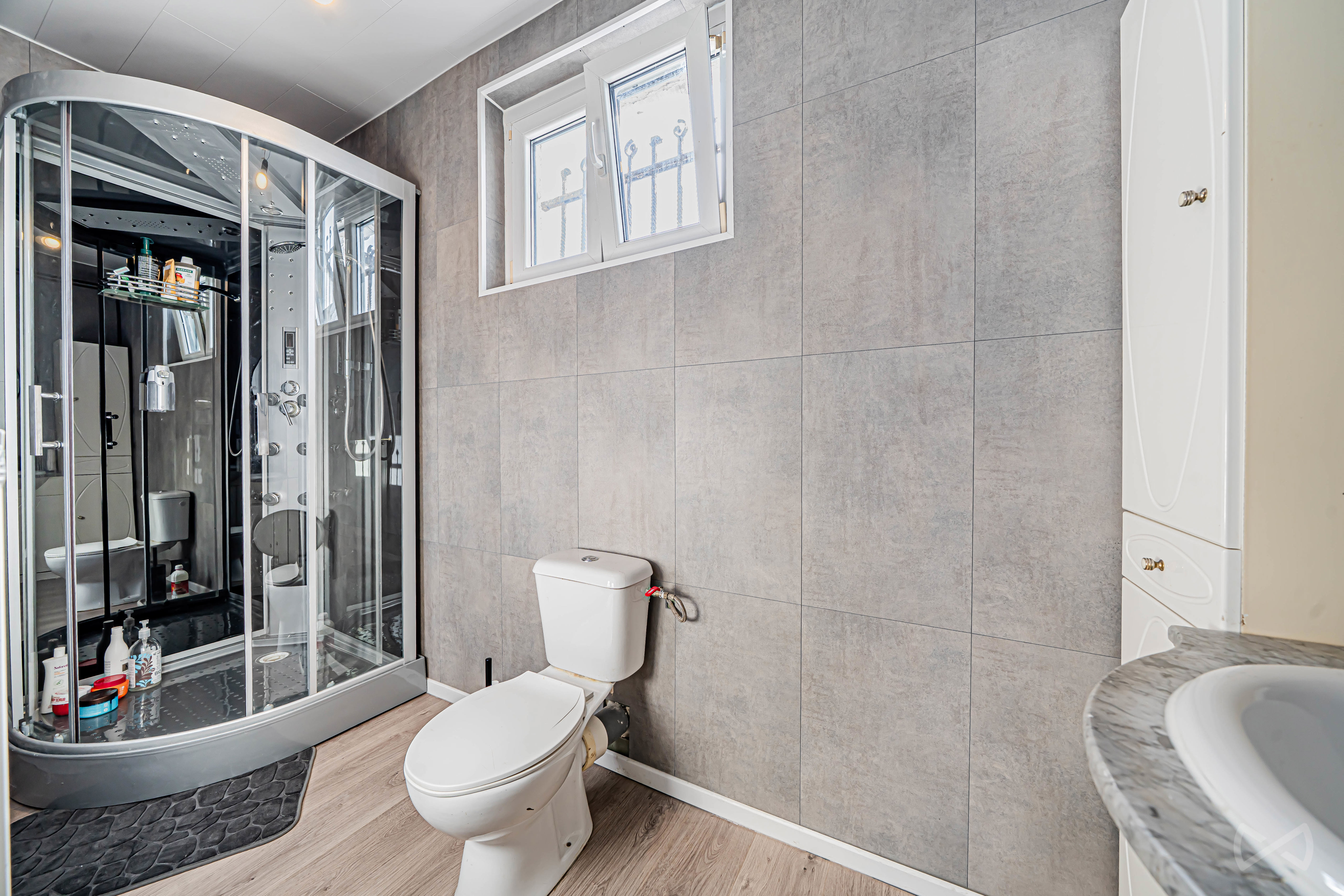 Picture 1 of 4 for House with four bedrooms in Lincent