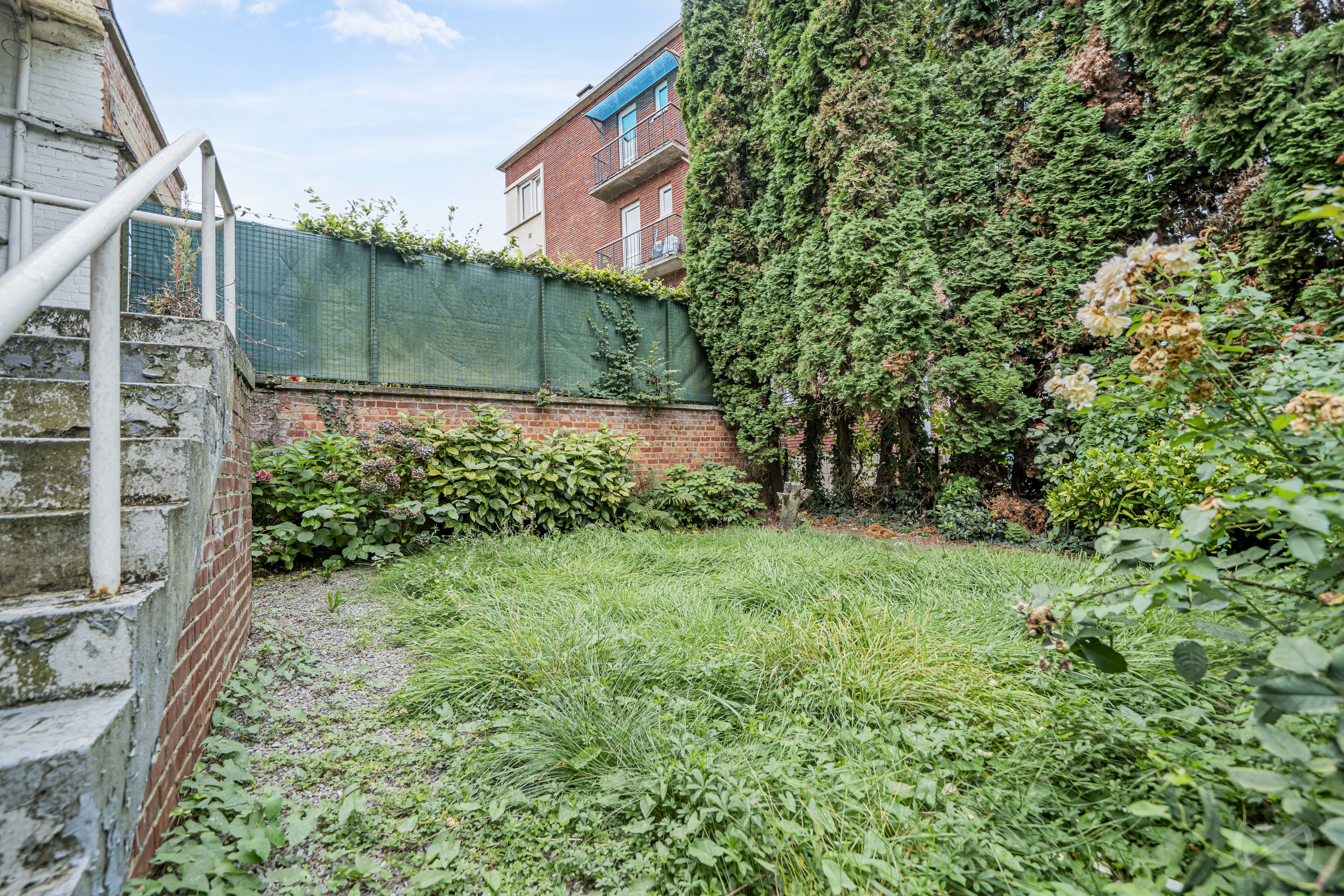 Picture 1 of 4 for House with three bedrooms in Mont-sur-marchienne