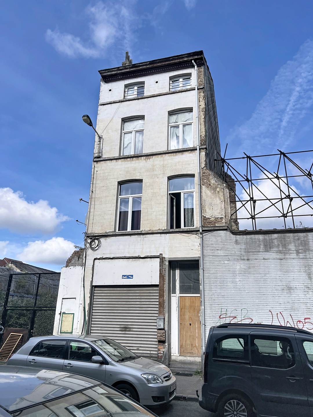 Picture 3 of 4 for Apartment block with three bedrooms in Molenbeek-Saint-Jean