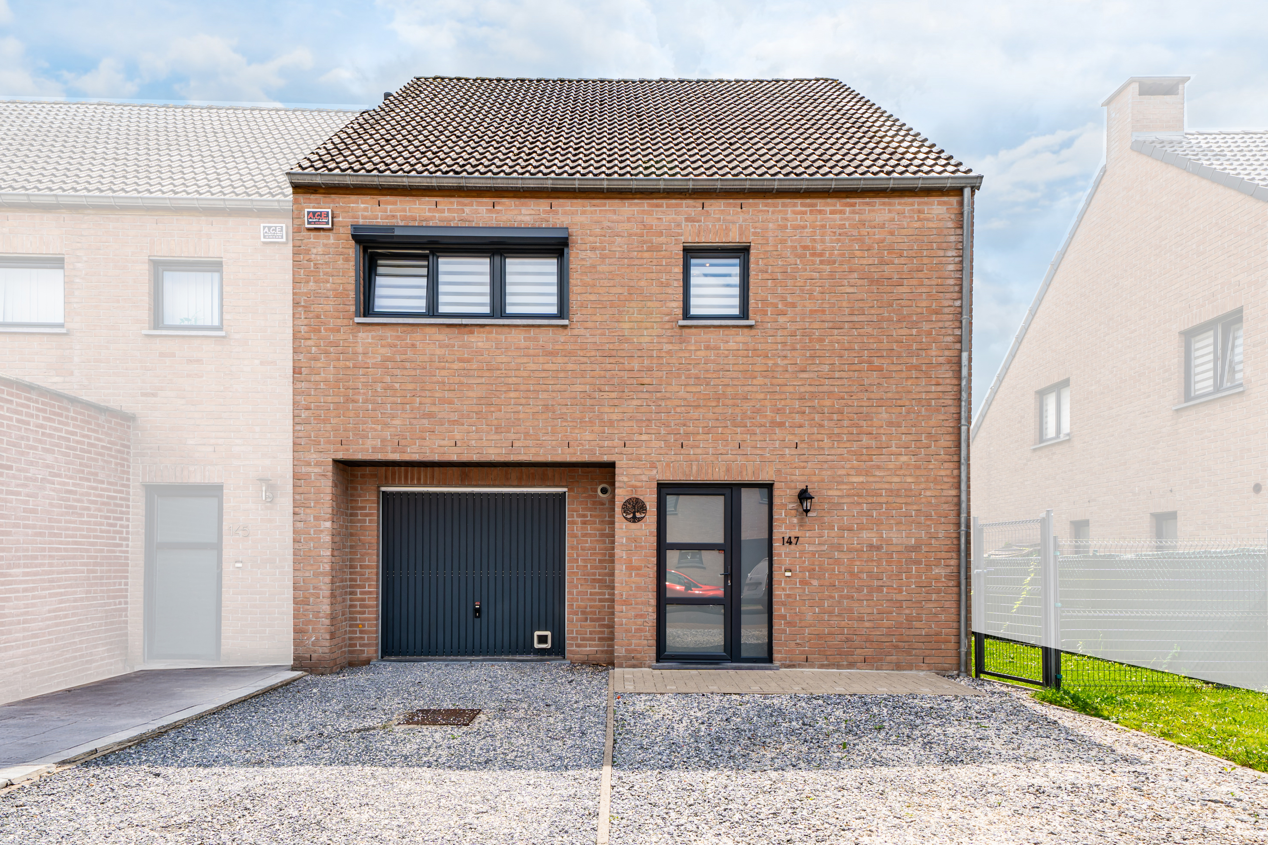 Picture 2 of 3 for House with four bedrooms in La Louvière Maurage