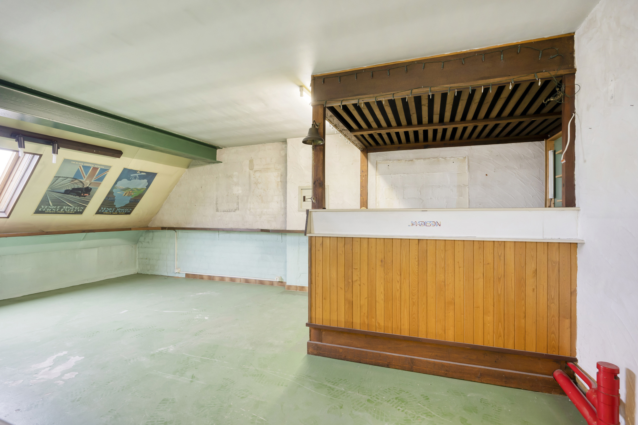 Picture 1 of 4 for Multi-purpose building with six bedrooms in Oostende