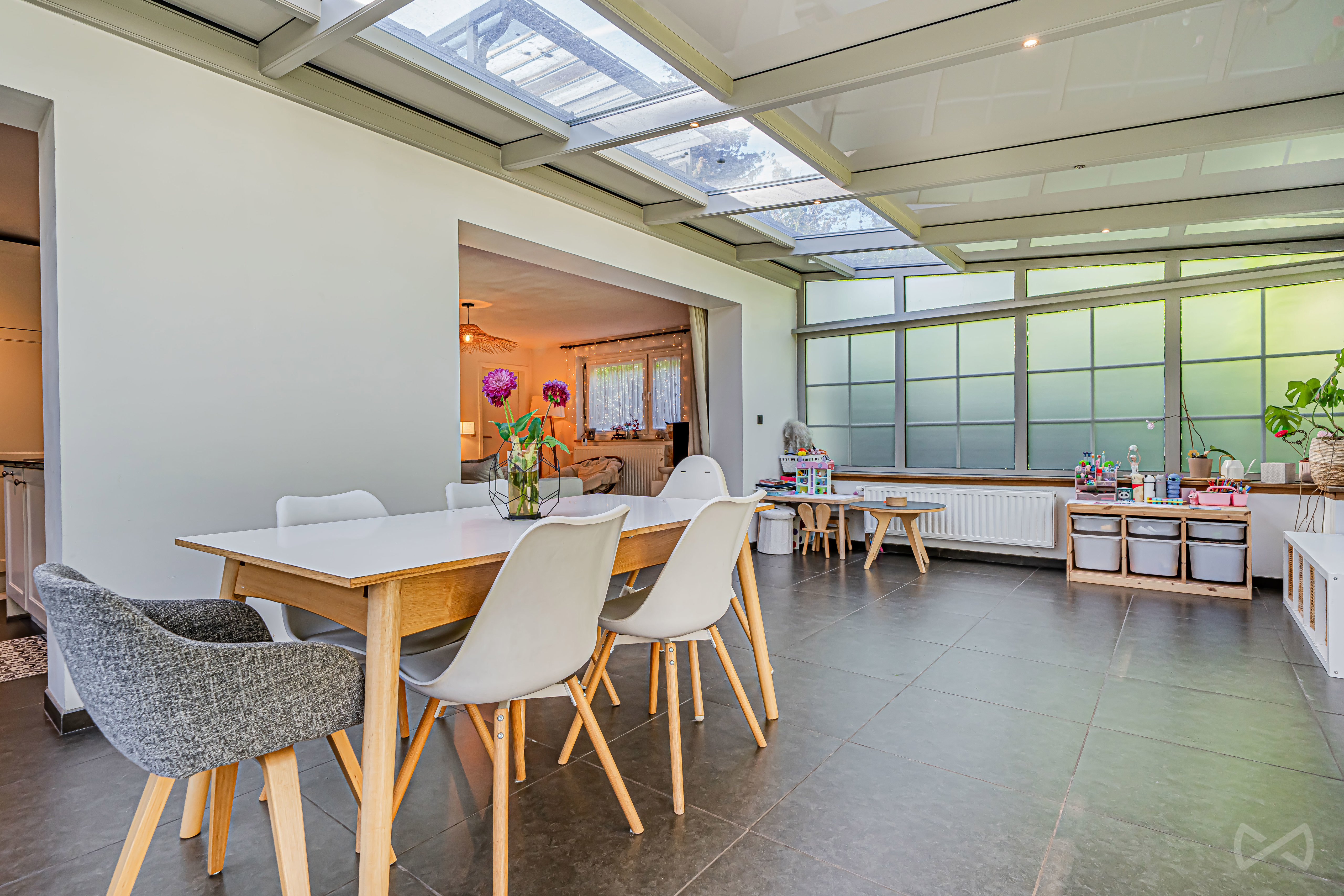 Picture 1 of 4 for Villa with three bedrooms in Waterloo