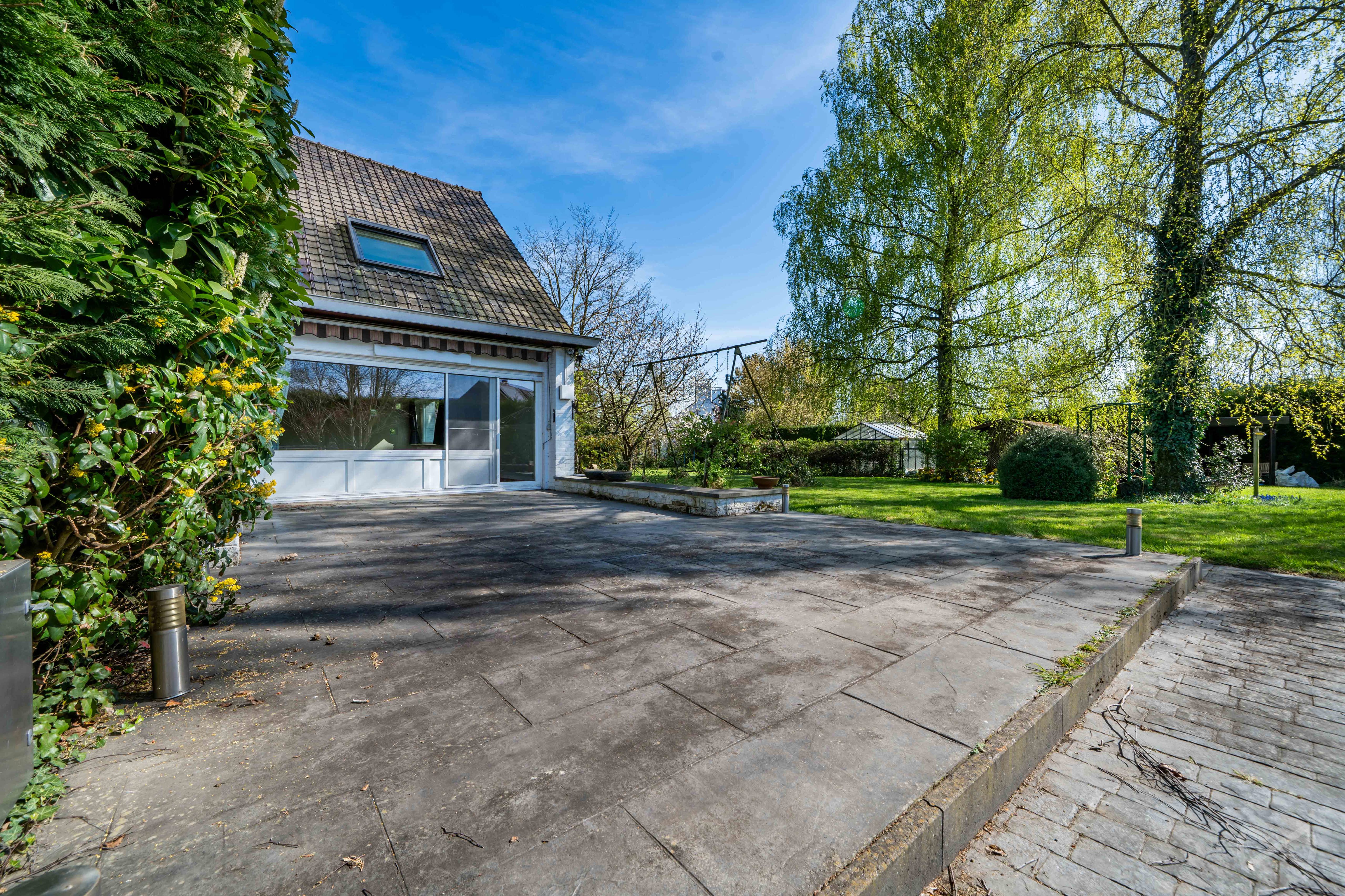 Foto 4 van 4 van Villa met zes slaapkamers in Baudour