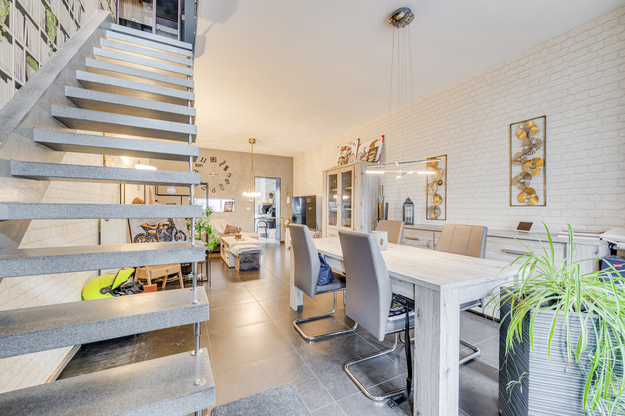 Picture 3 of 3 for House with two bedrooms in Enghien