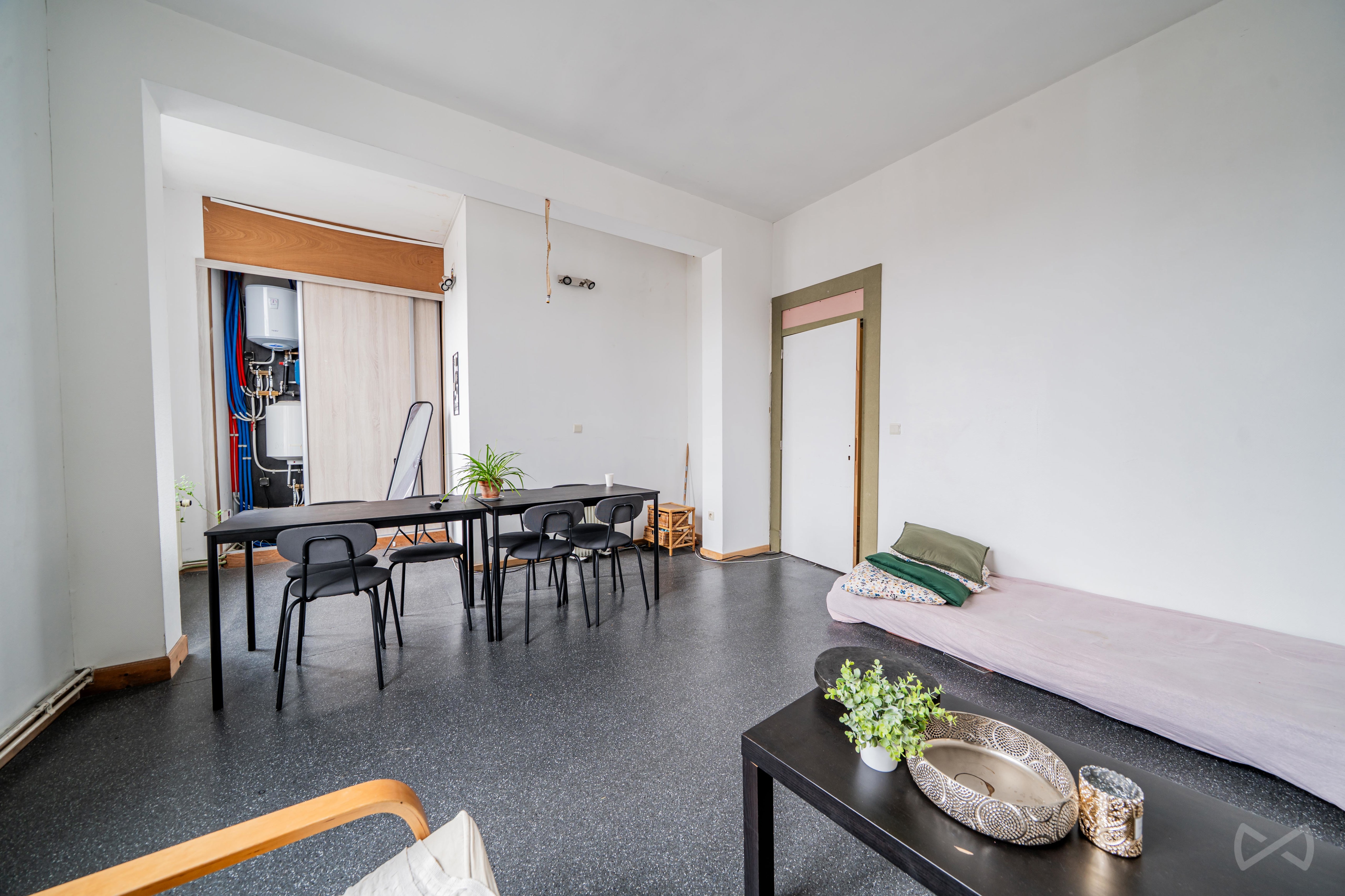 Picture 3 of 4 for Multi-purpose building with ten bedrooms in Montignies-Sur-Sambre