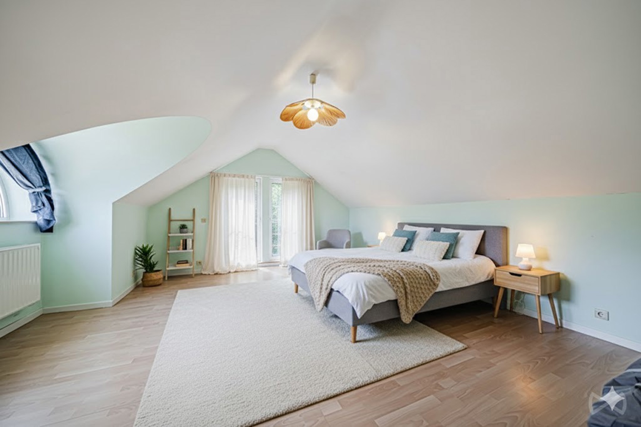 Picture 1 of 4 for Villa with four bedrooms in Jette