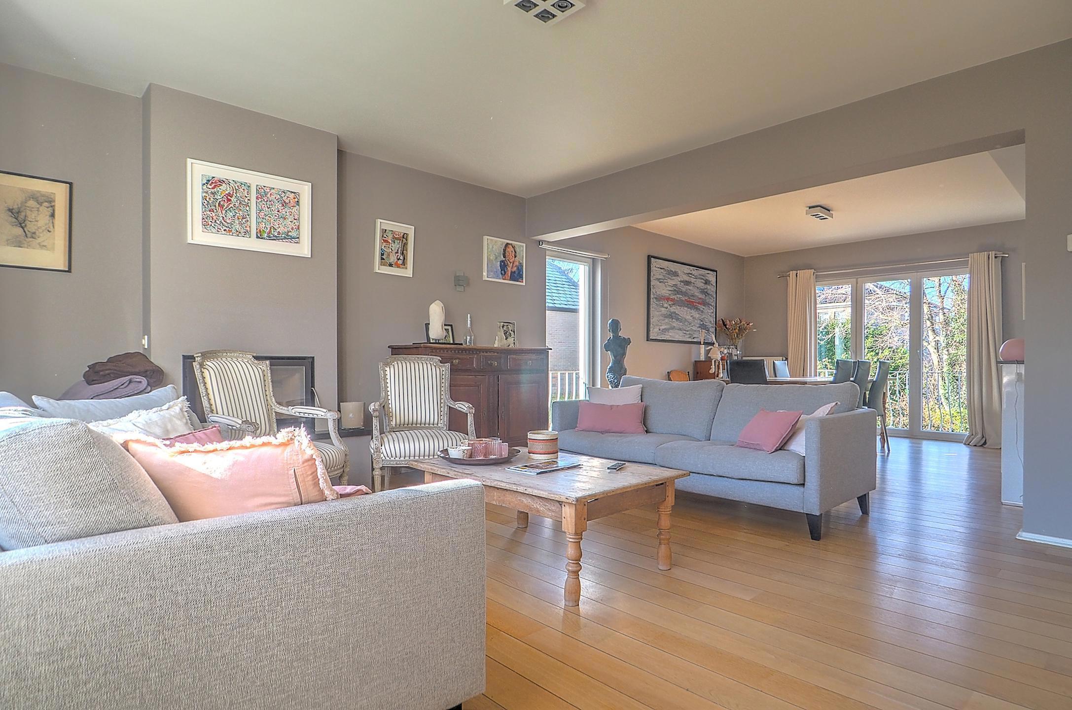 Picture 3 of 3 for House with four bedrooms in Waterloo