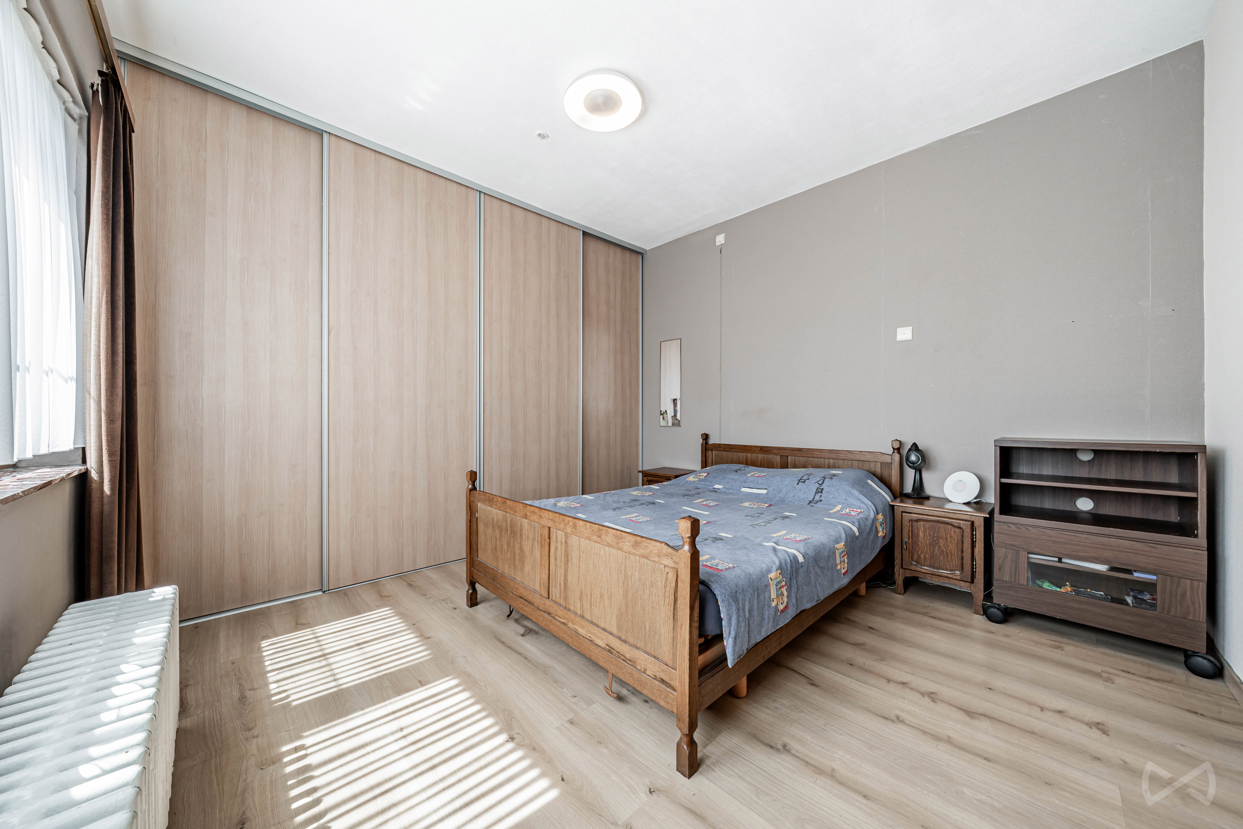 Photo 3 sur 4 pour Maison de cinq chambres à Montigny-le-Tilleul