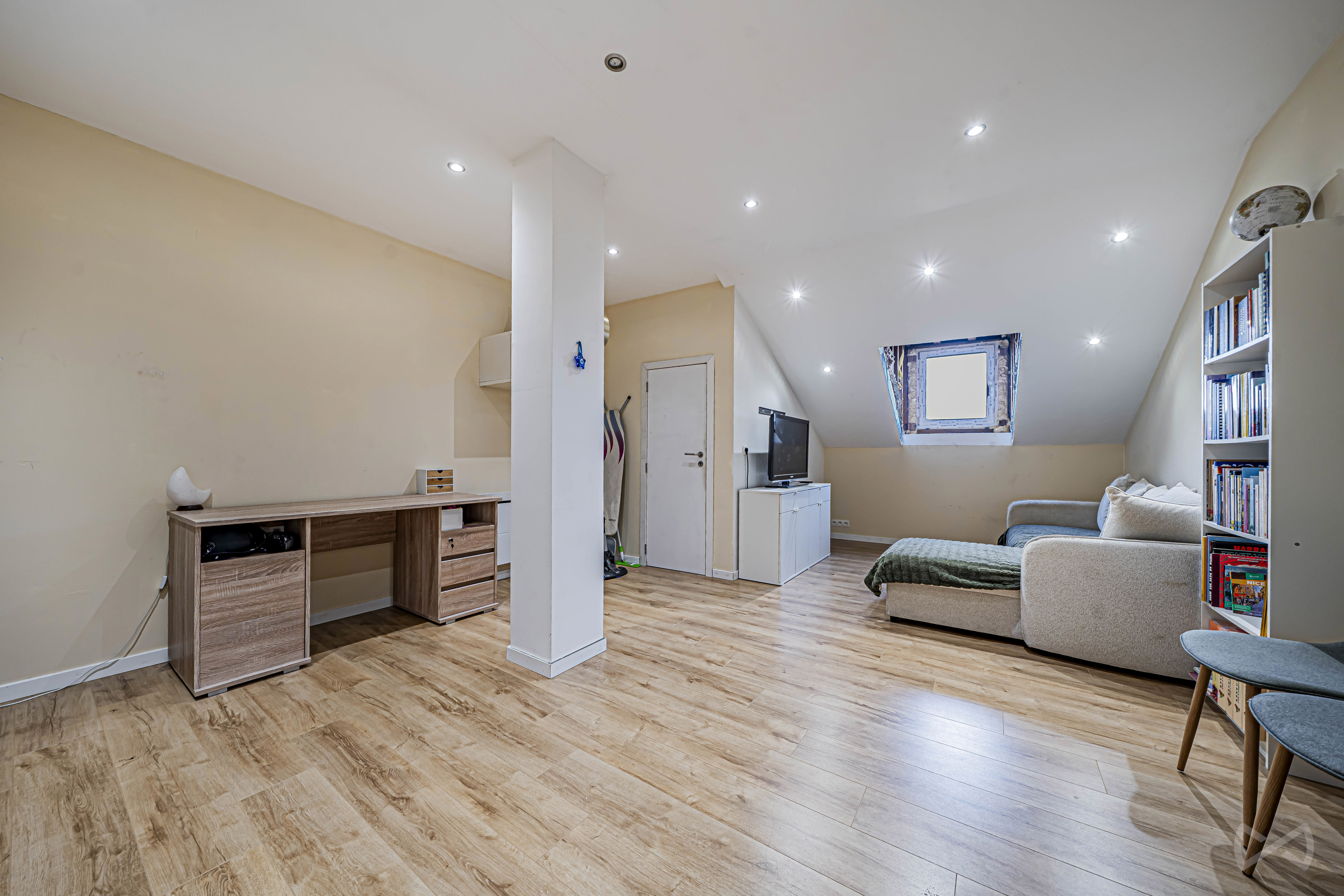 Picture 2 of 4 for Multi-purpose building with three bedrooms in Waremme