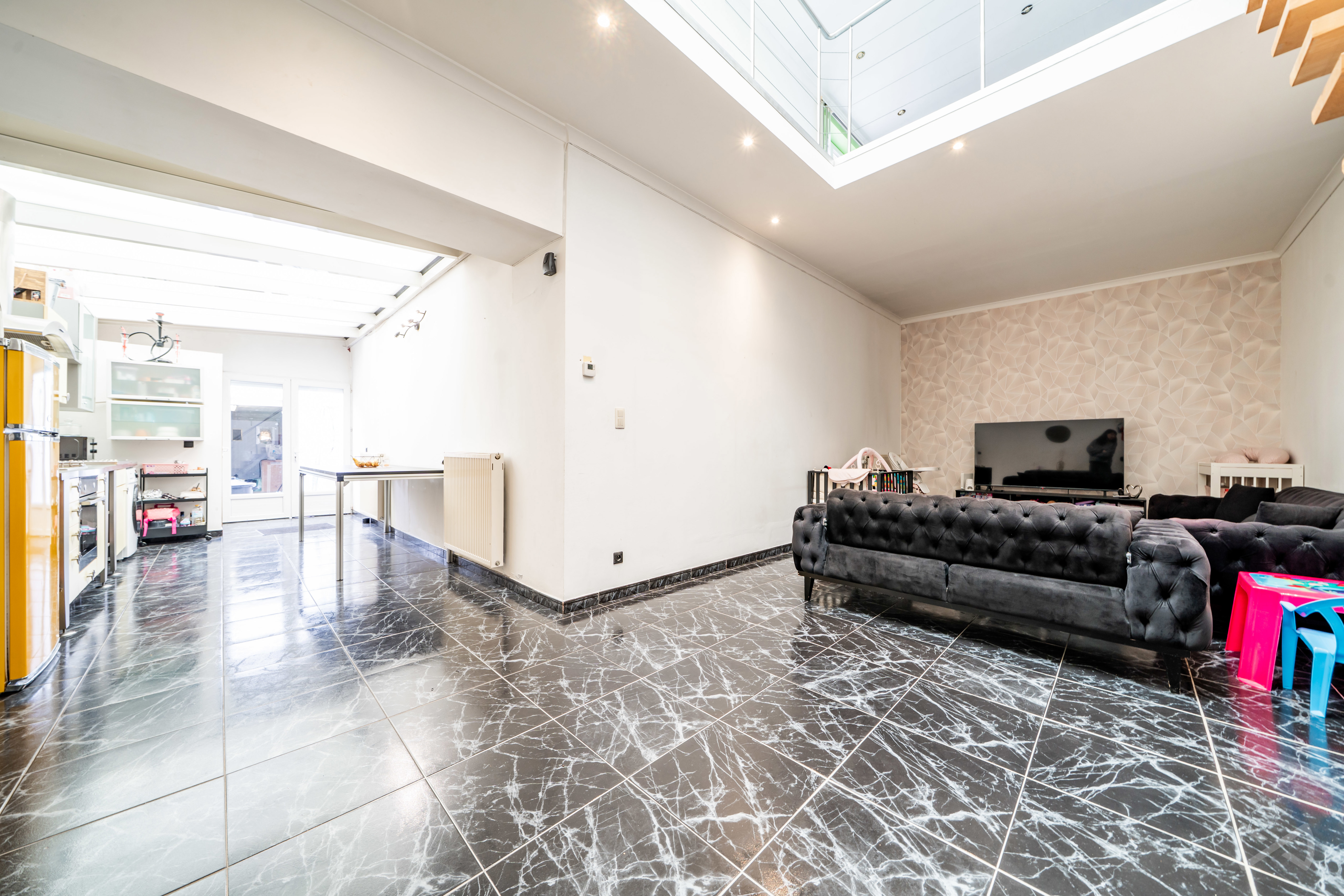 Picture 1 of 4 for Flat with two bedrooms in La bouverie