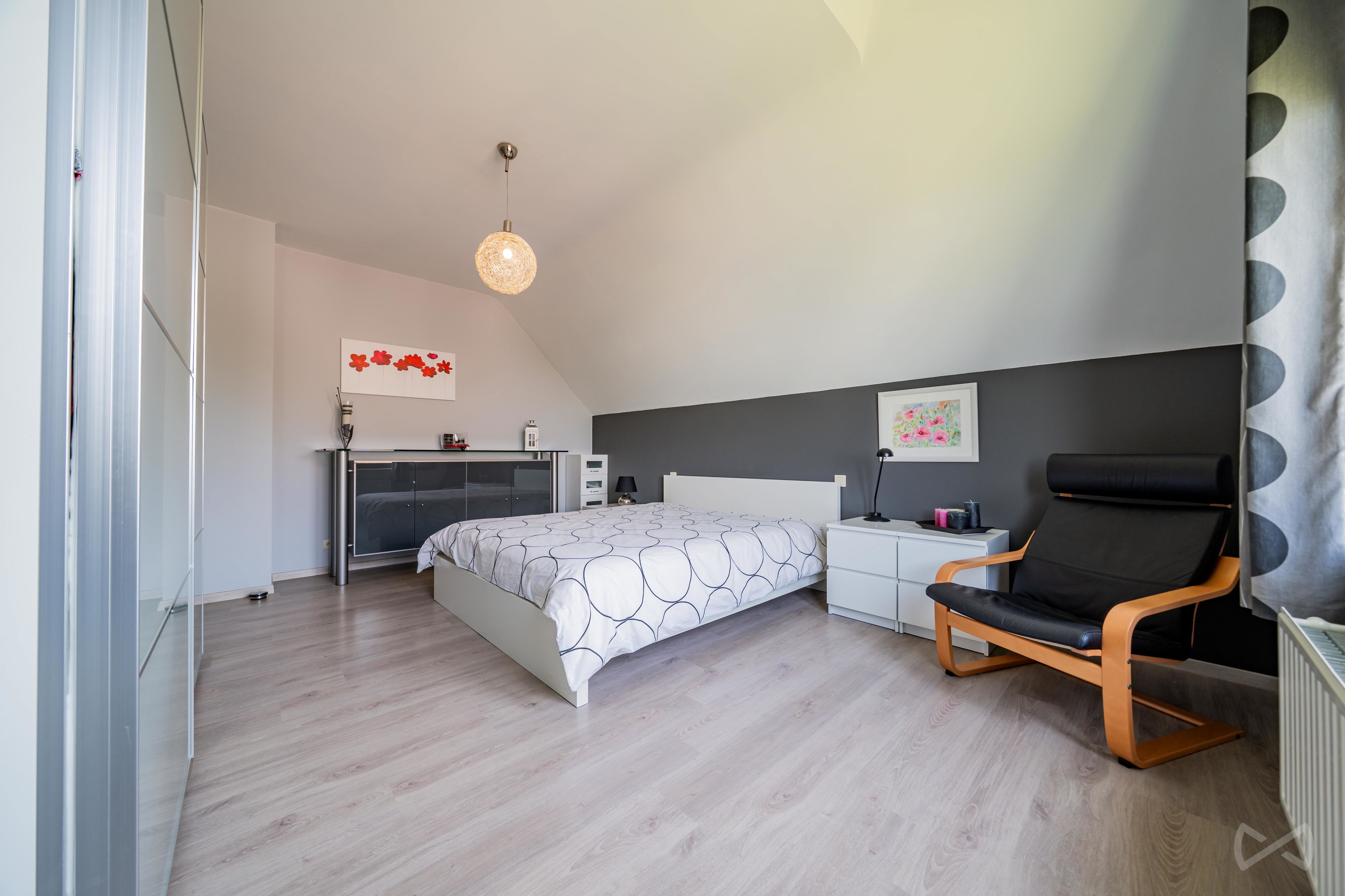 Picture 2 of 4 for Villa with four bedrooms in Tarcienne