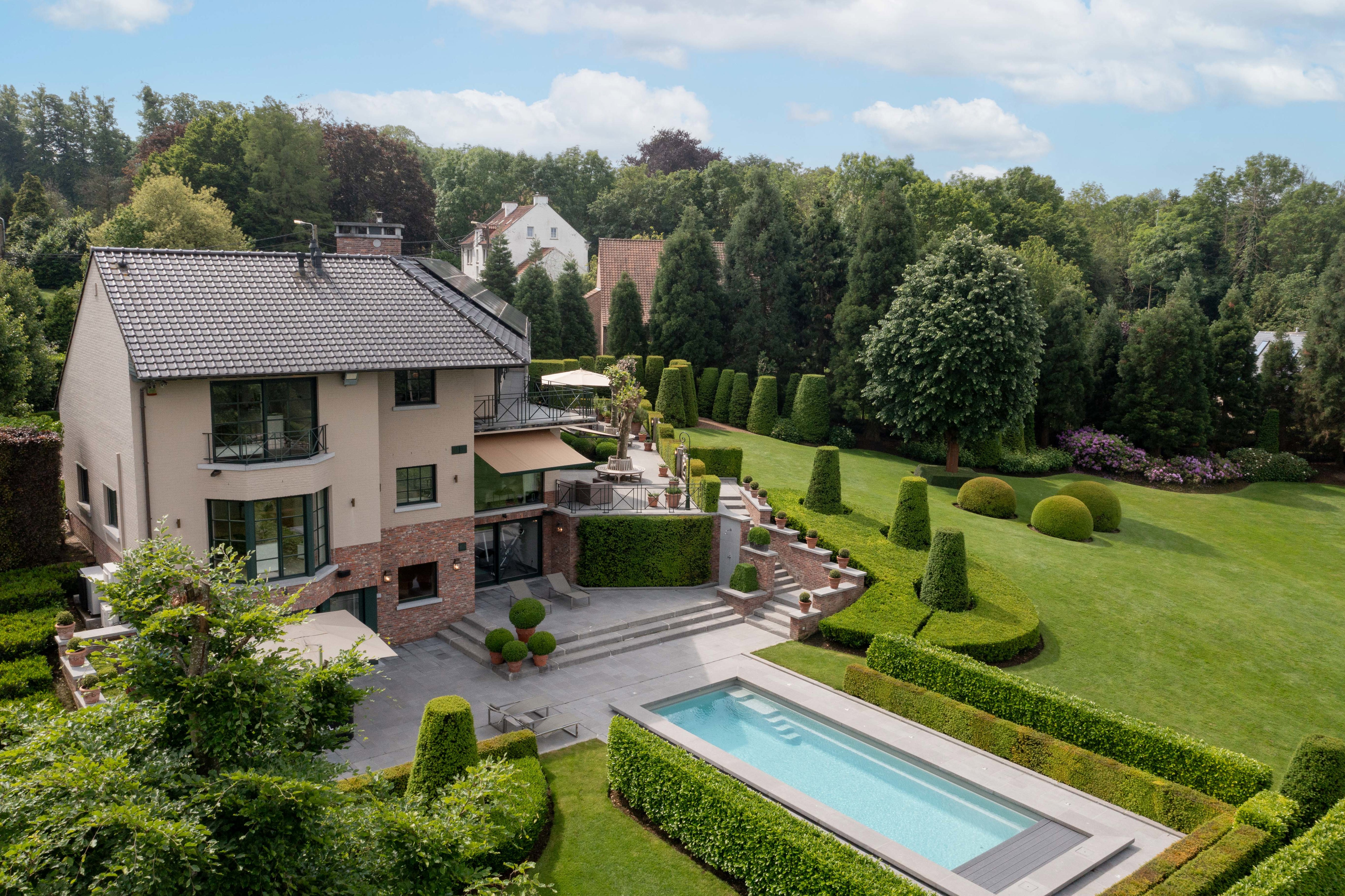 Picture 1 of 4 for Villa with seven bedrooms in Herent Winksele