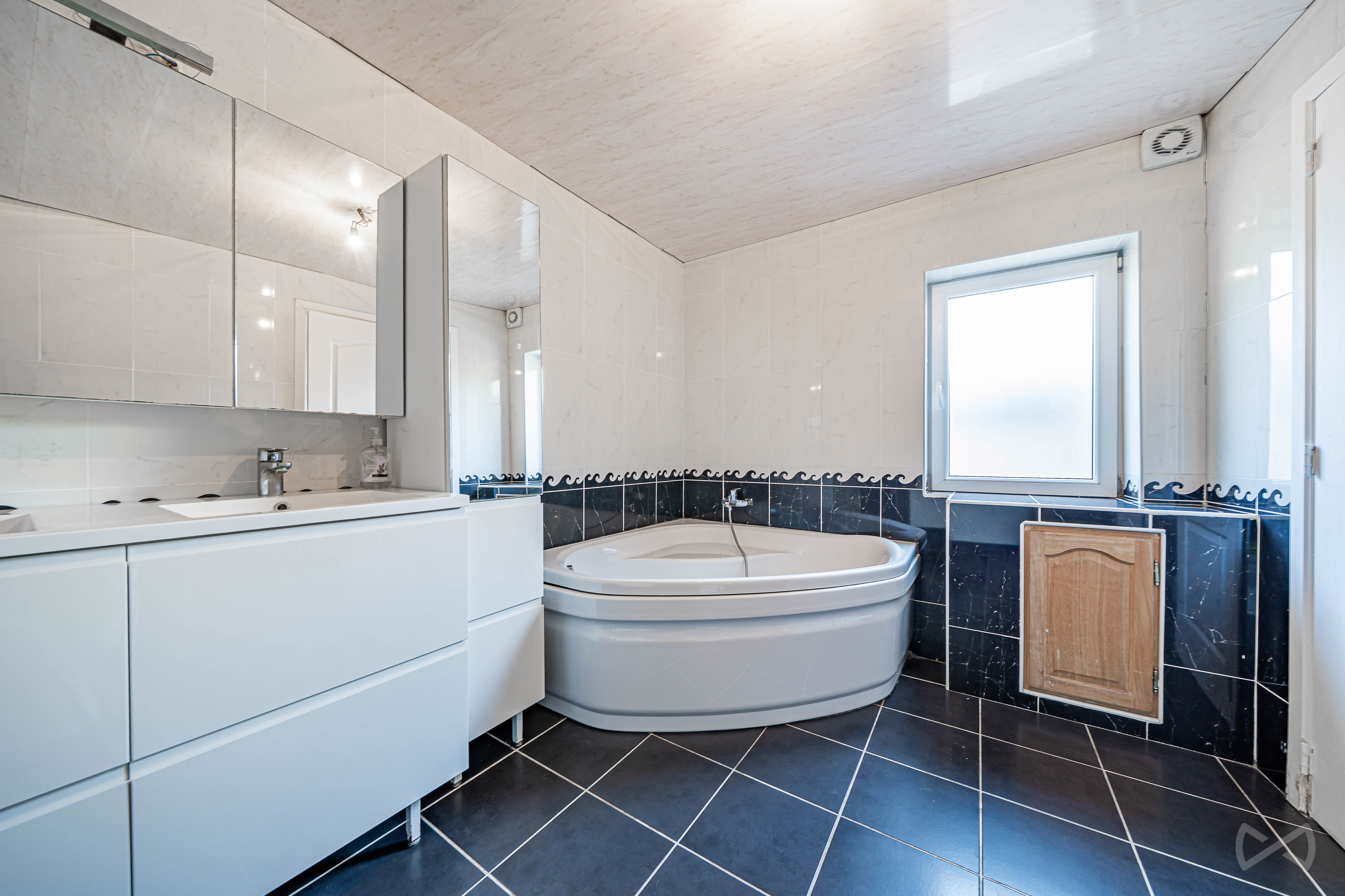 Picture 2 of 4 for House with three bedrooms in Courcelles Trazegnies