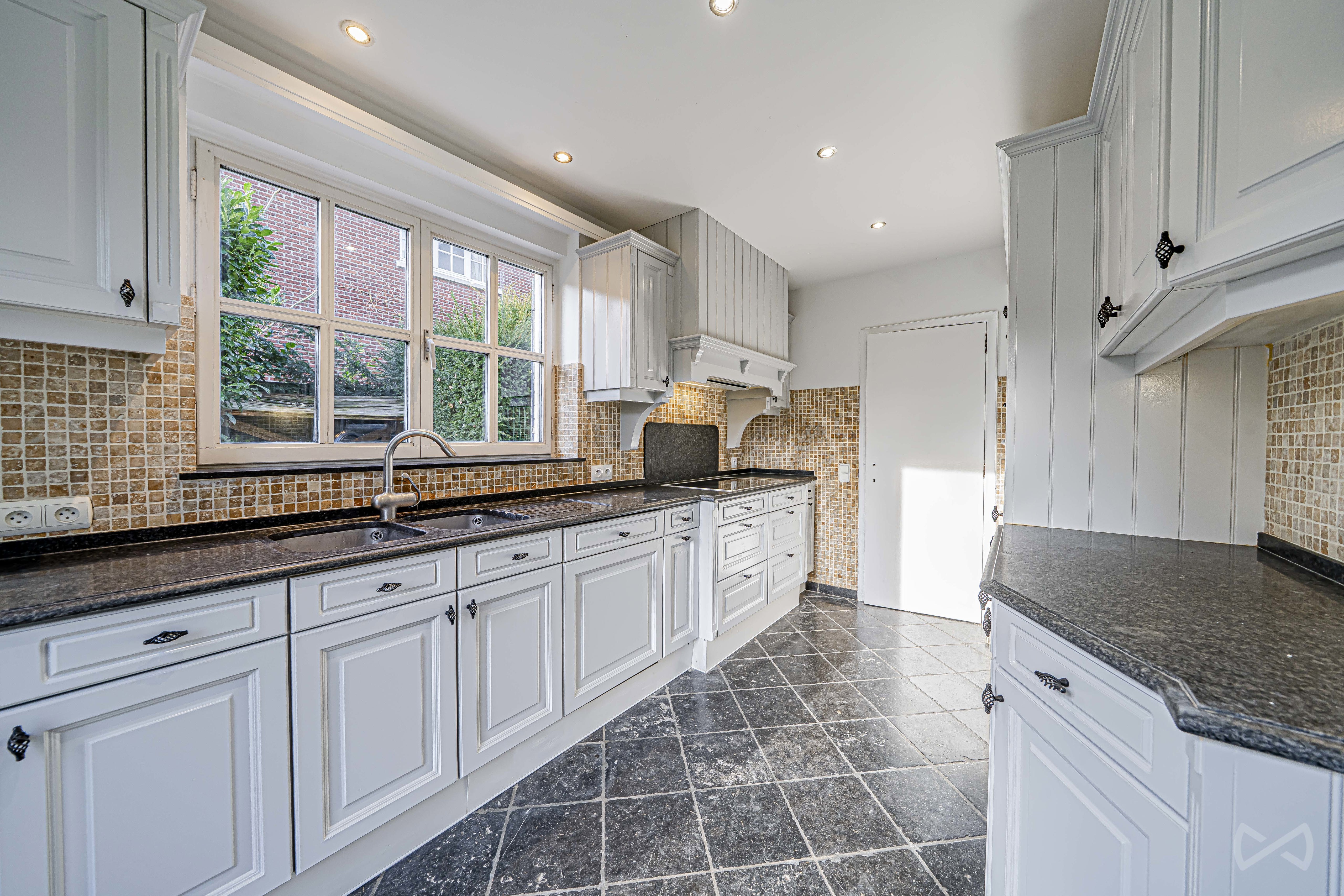 Photo 3 sur 4 pour Maison de cinq chambres à Overijse