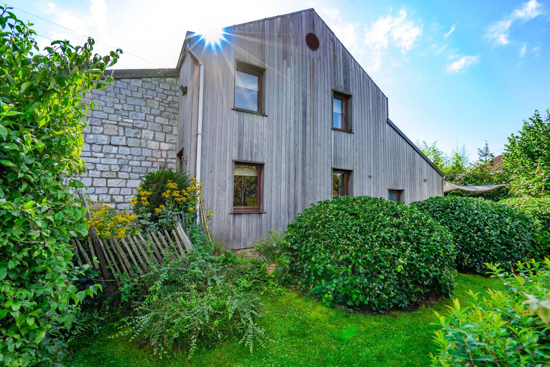 Picture 3 of 3 for Charming house with five bedrooms in Havelange