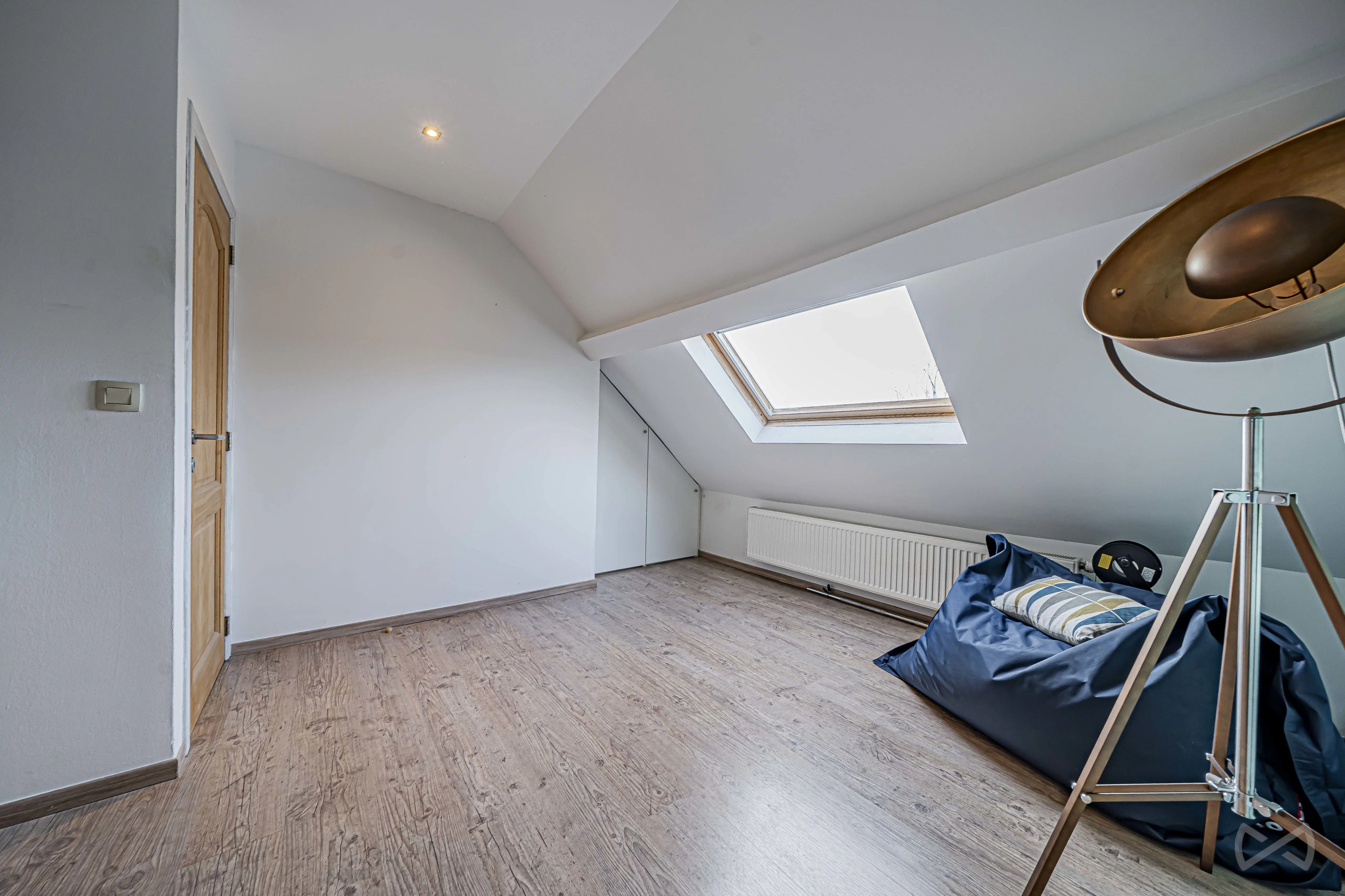 Photo 2 sur 4 pour Maison de trois chambres à Halle