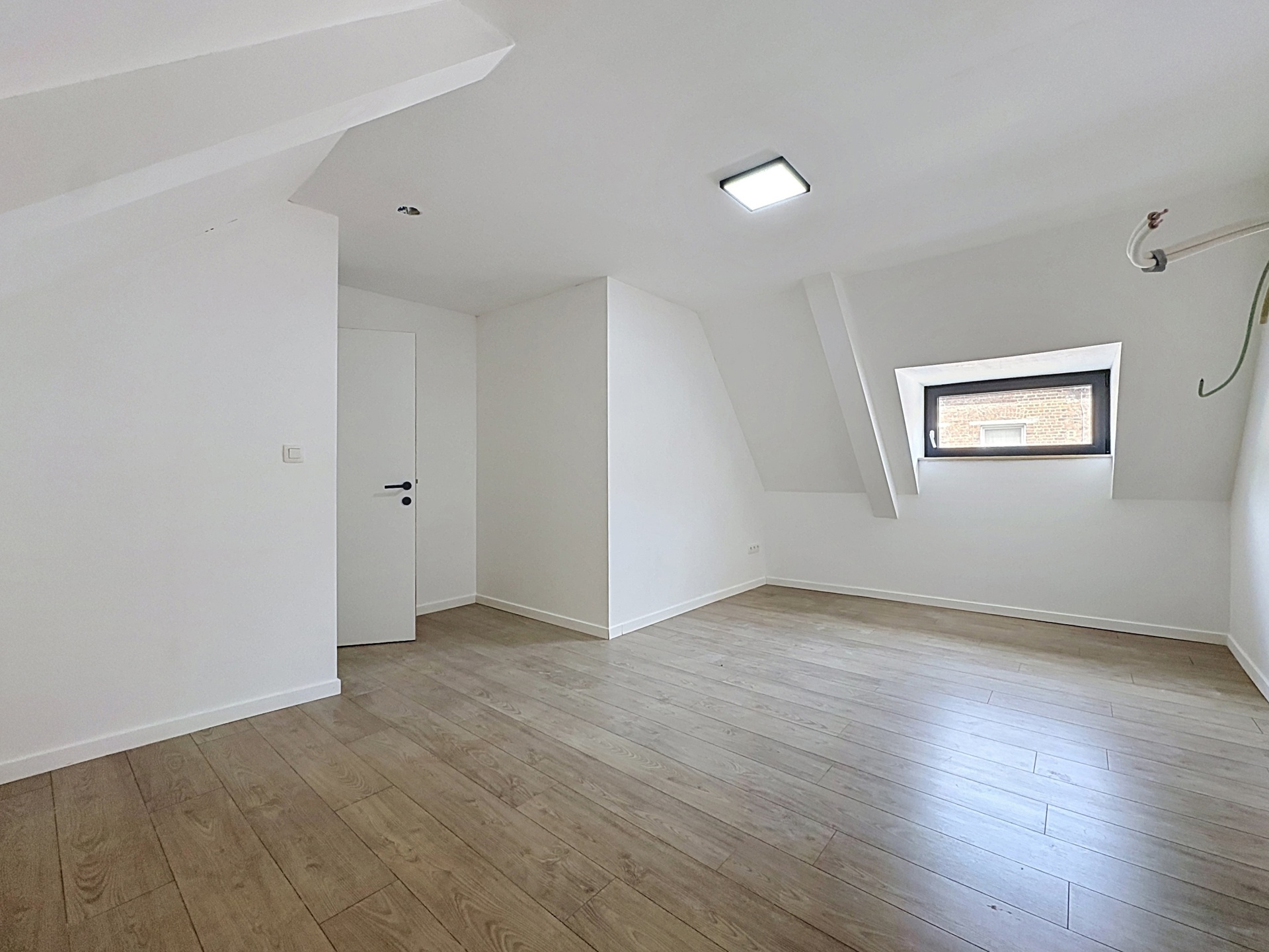 Photo 4 sur 4 pour Maison de trois chambres à Enghien