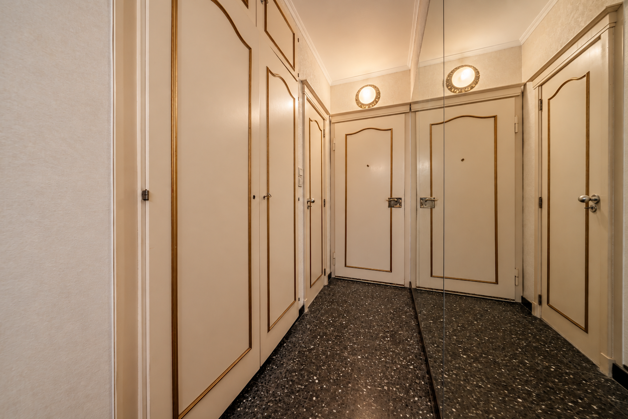 Picture 1 of 4 for Flat with two bedrooms in Liège