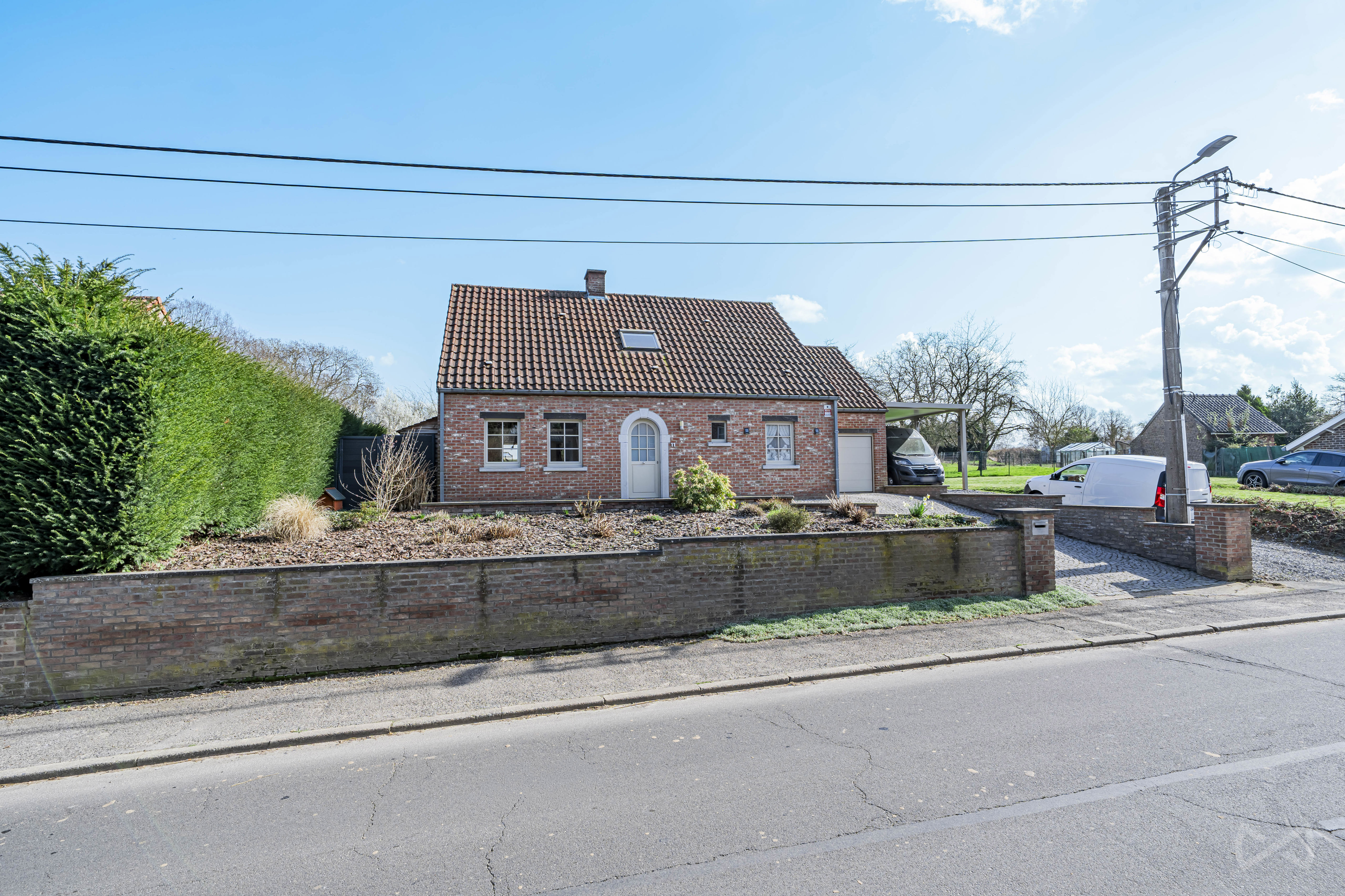 Foto 2 van 3 van Villa met drie slaapkamers in Jandrain-jandrenouille