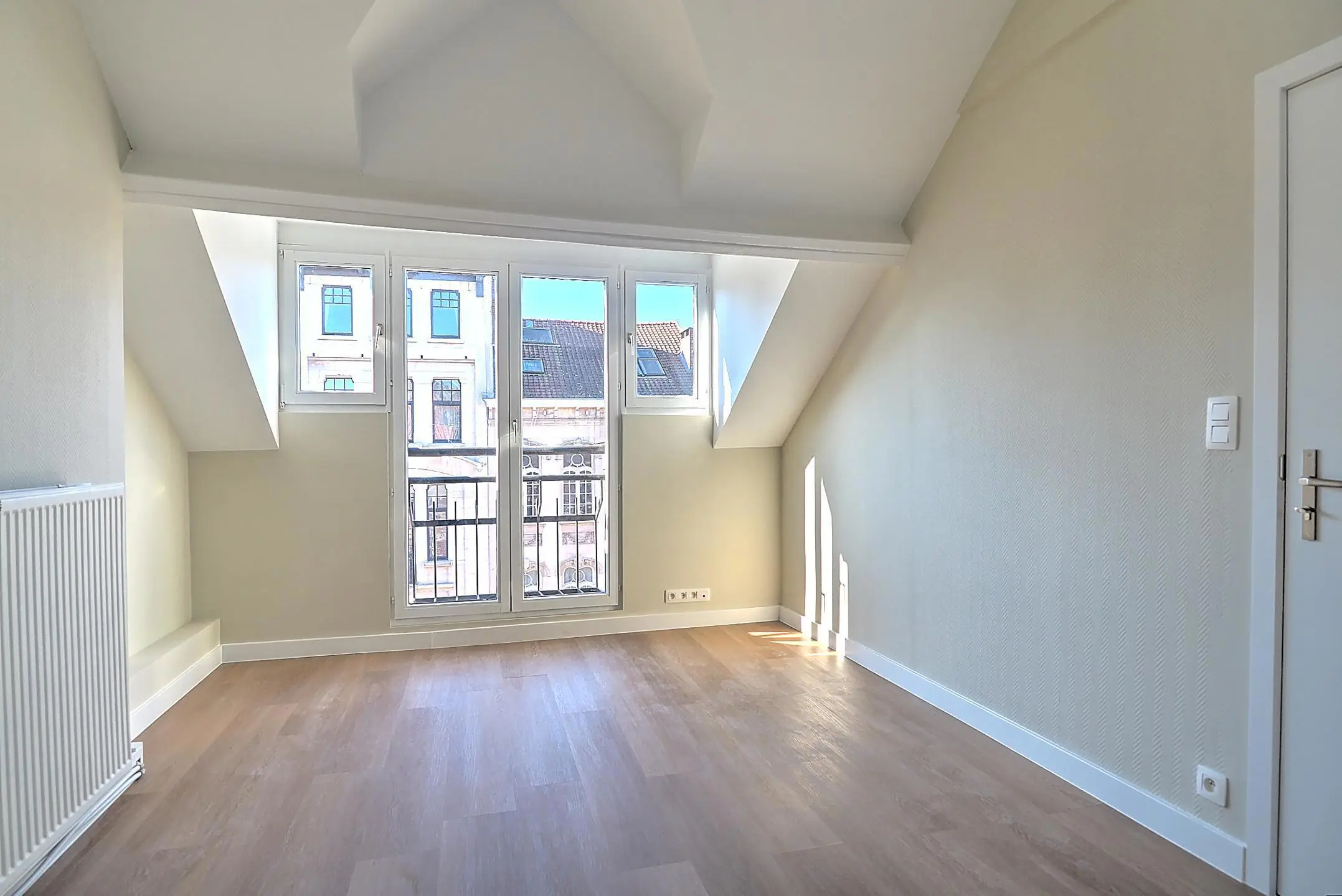 Picture 2 of 4 for House in Schaerbeek
