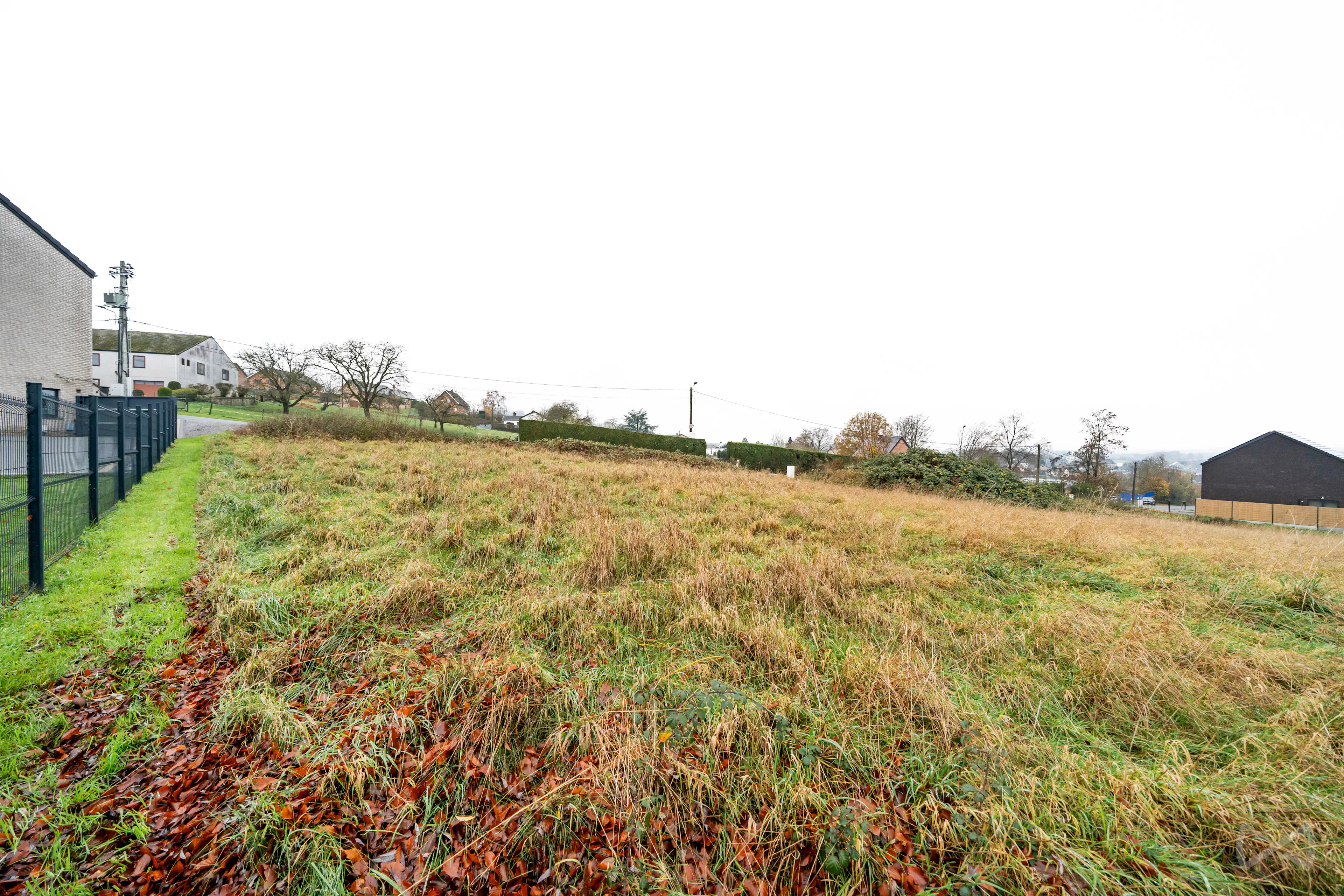 Picture 3 of 4 for Building ground in Walcourt Laneffe
