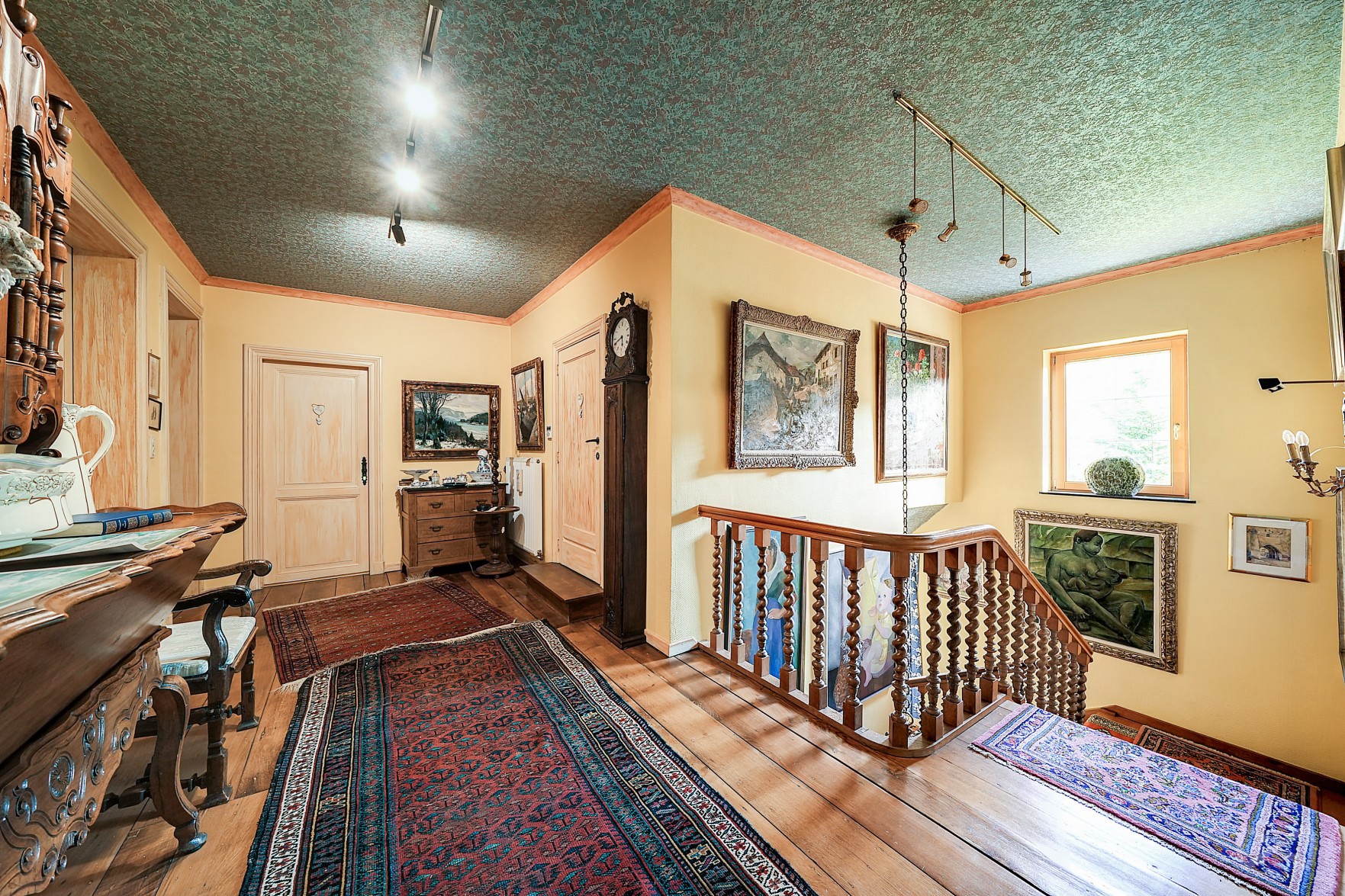 Picture 1 of 4 for House with five bedrooms in Sougné-remouchamps