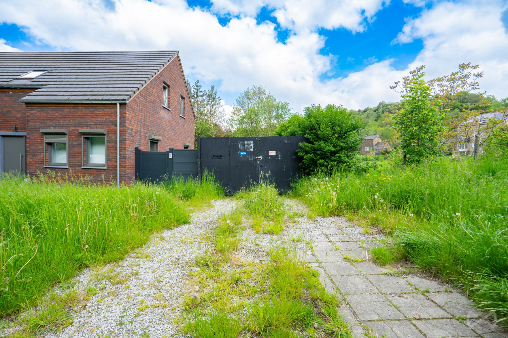 Picture 1 of 4 for Multi-purpose building with three bedrooms in Jumet