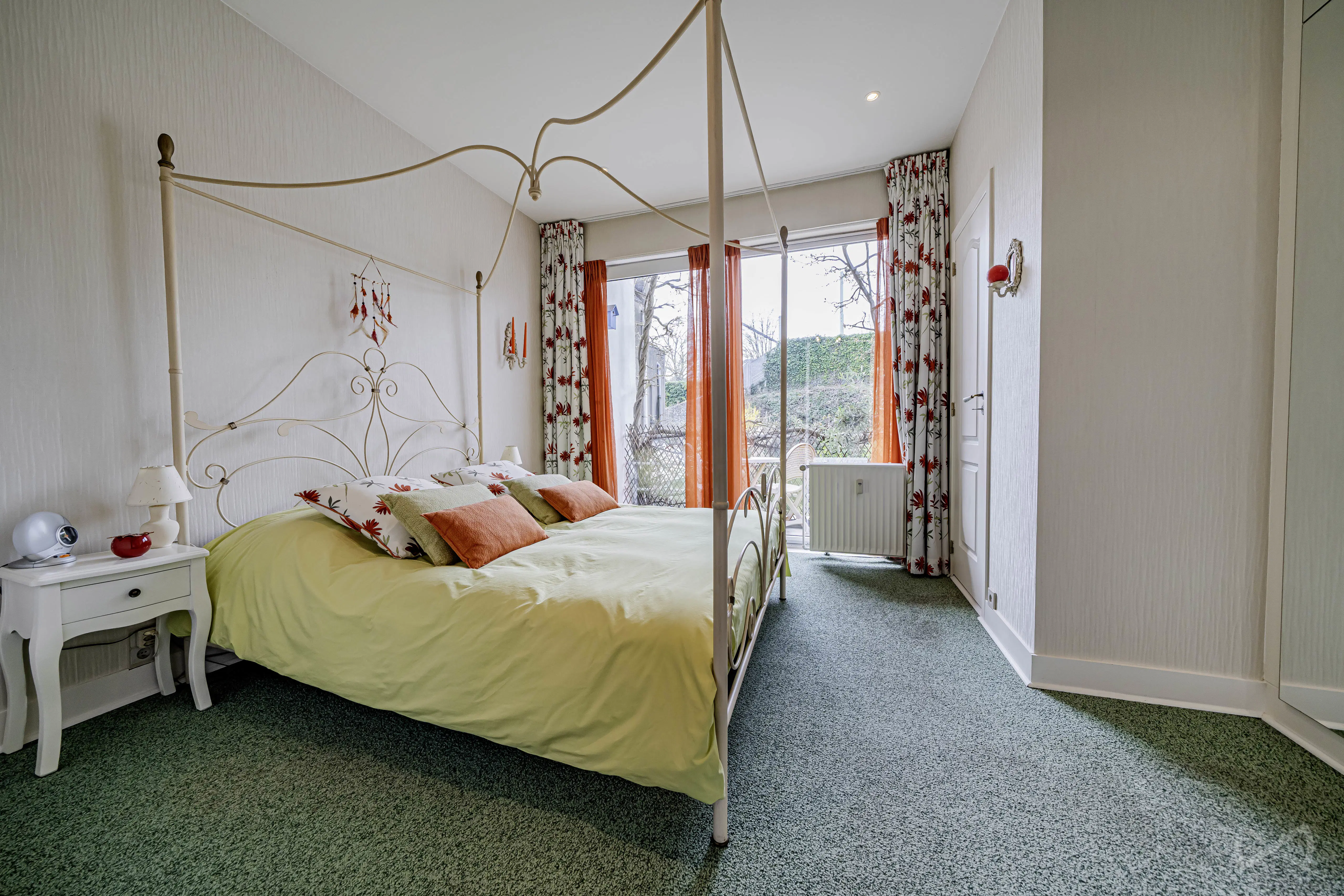 Picture 2 of 4 for House with four bedrooms in Watermael-boitsfort