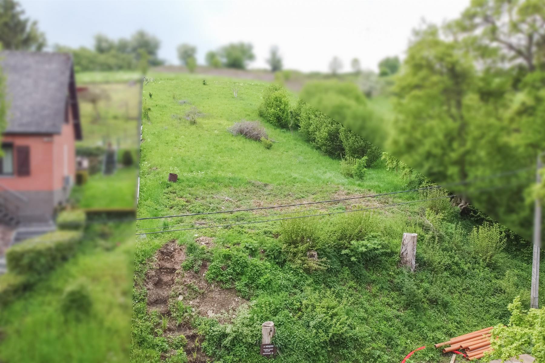 Picture 2 of 3 for Building ground in Silenrieux