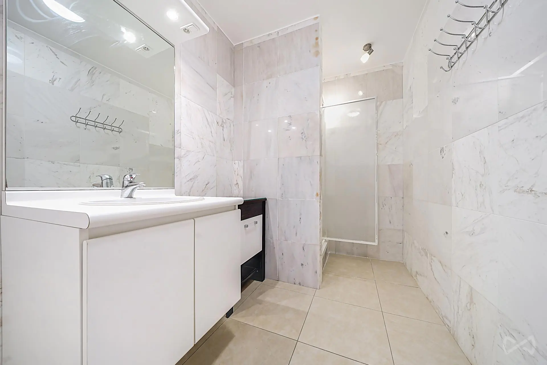 Picture 3 of 4 for Flat with two bedrooms in Chapelle-lez-herlaimont
