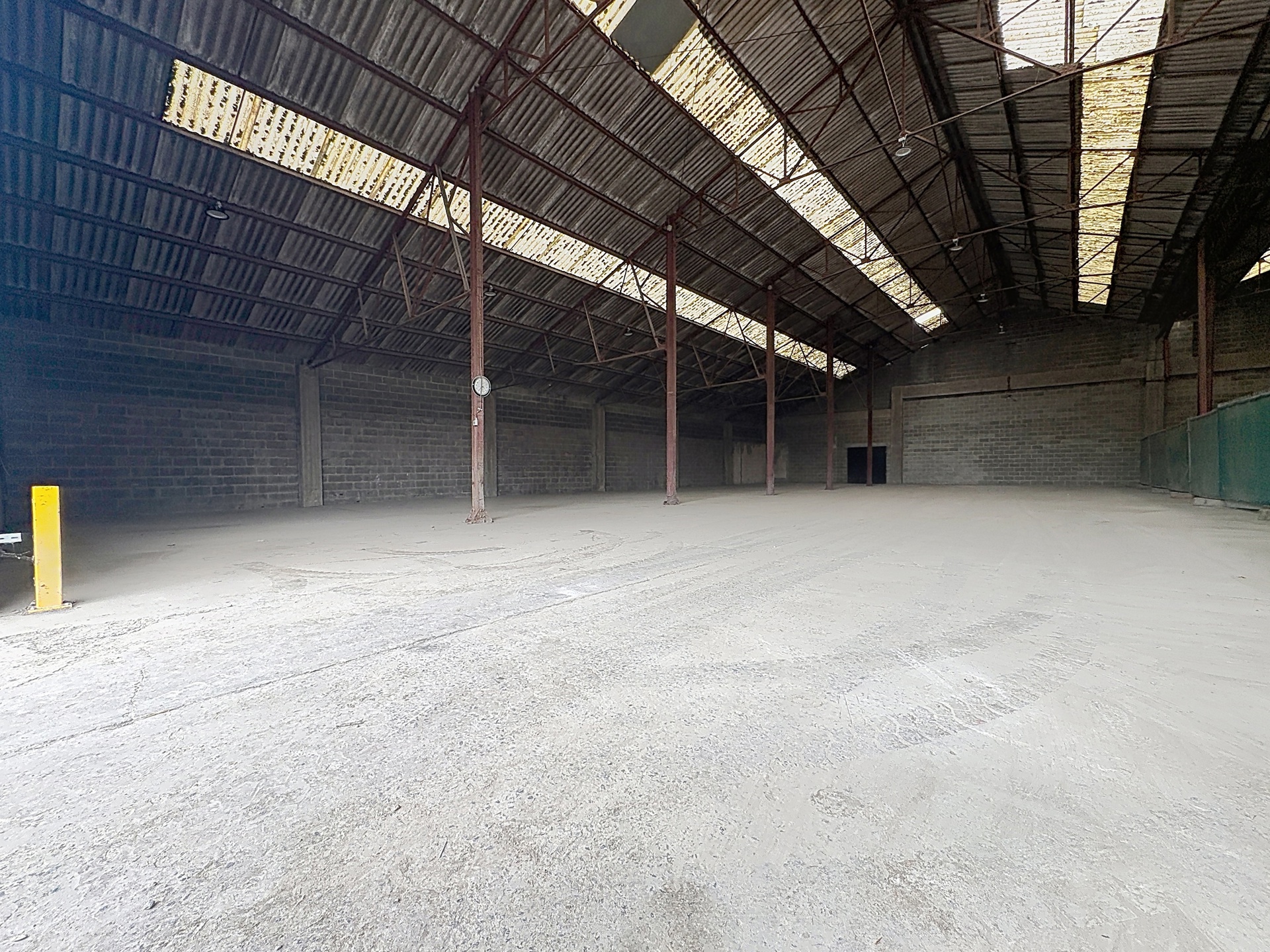 Picture 2 of 4 for Warehouse in Soignies