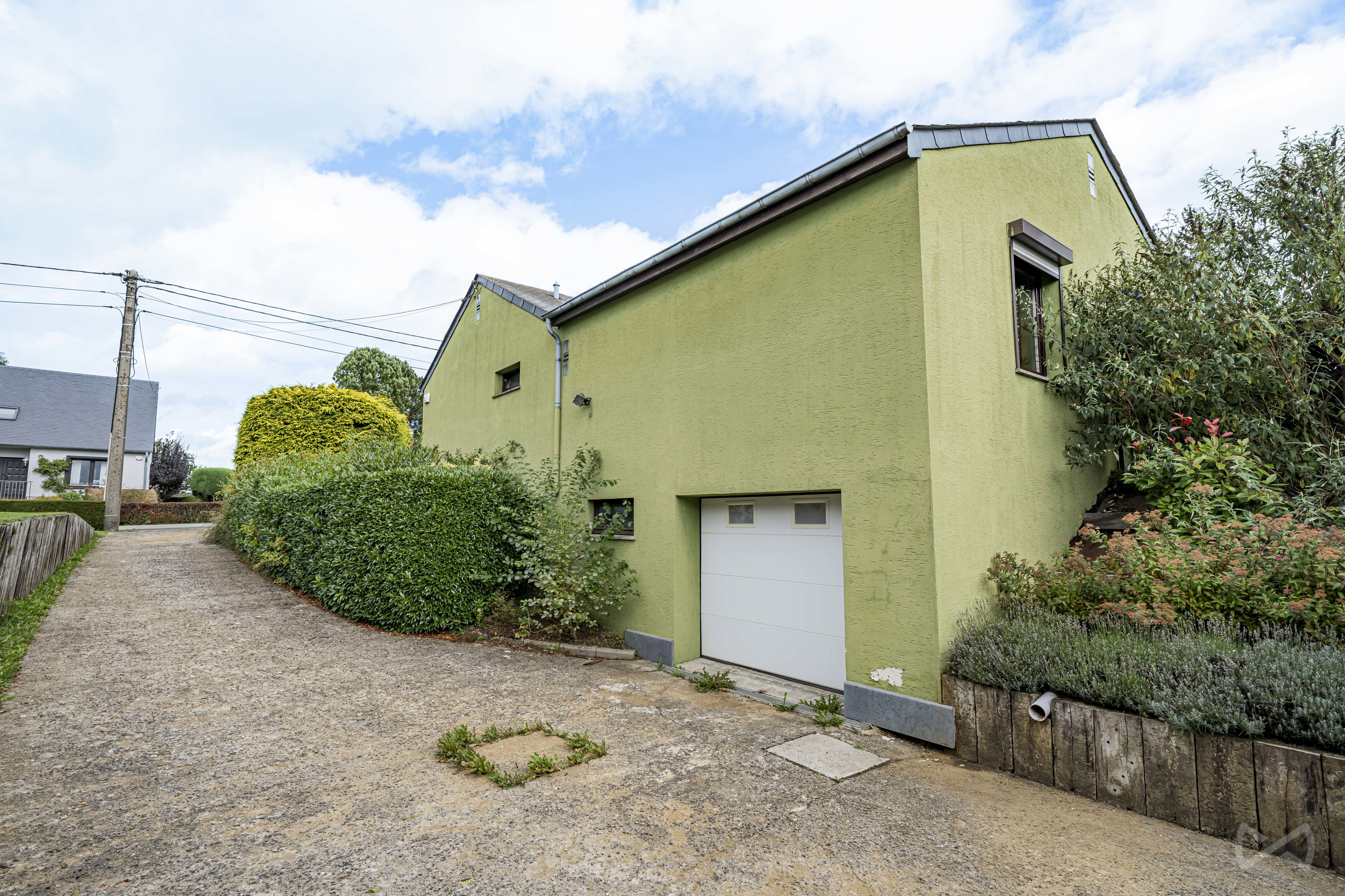 Photo 3 sur 4 pour Maison de quatre chambres à Arlon